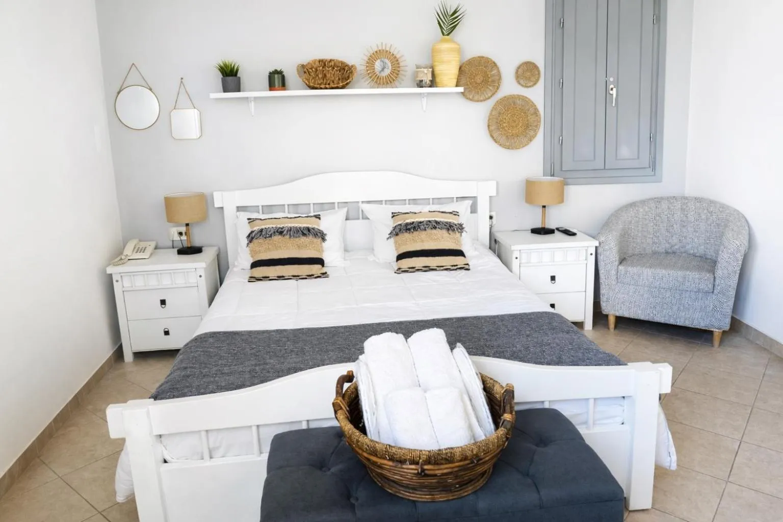 Bed in Mare Nostrum Santo