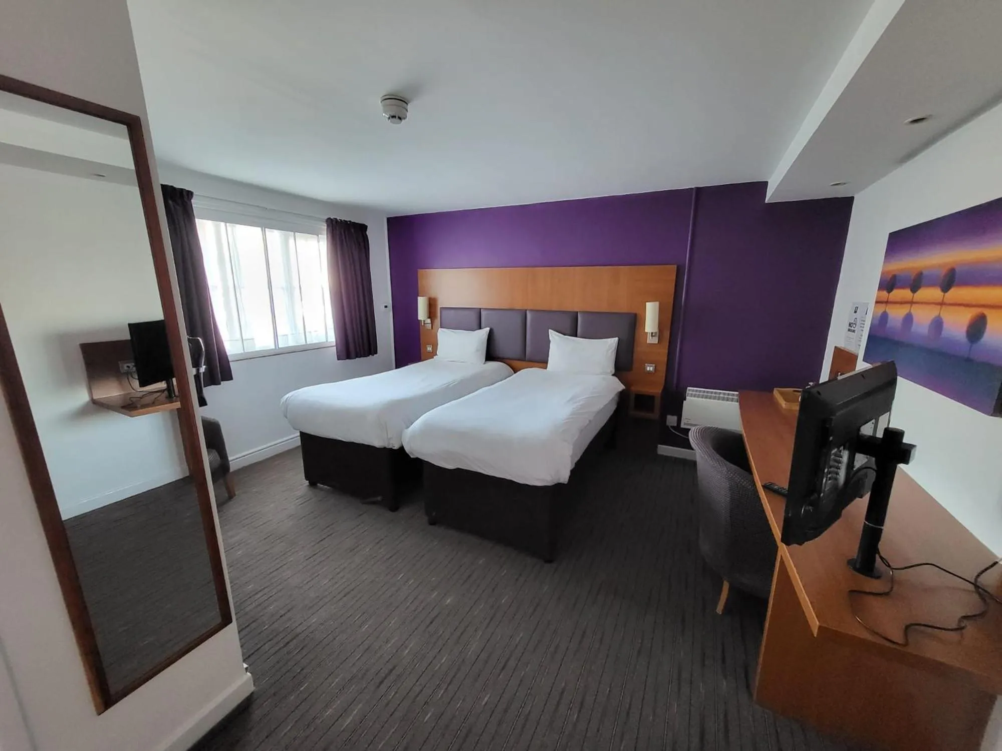 Bedroom, Bed in Tyger Inn Derby