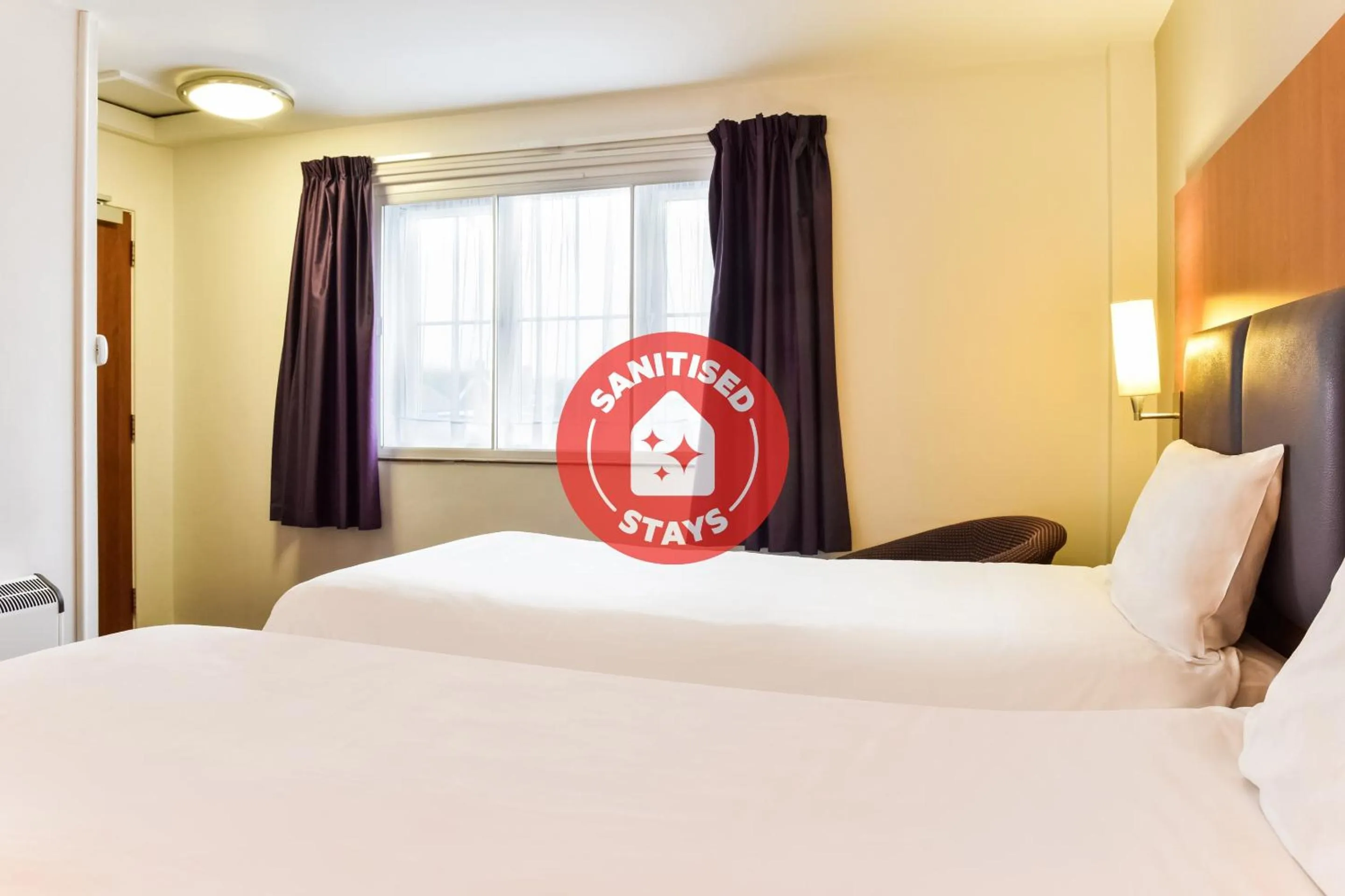 Bedroom, Bed in Tyger Inn Derby