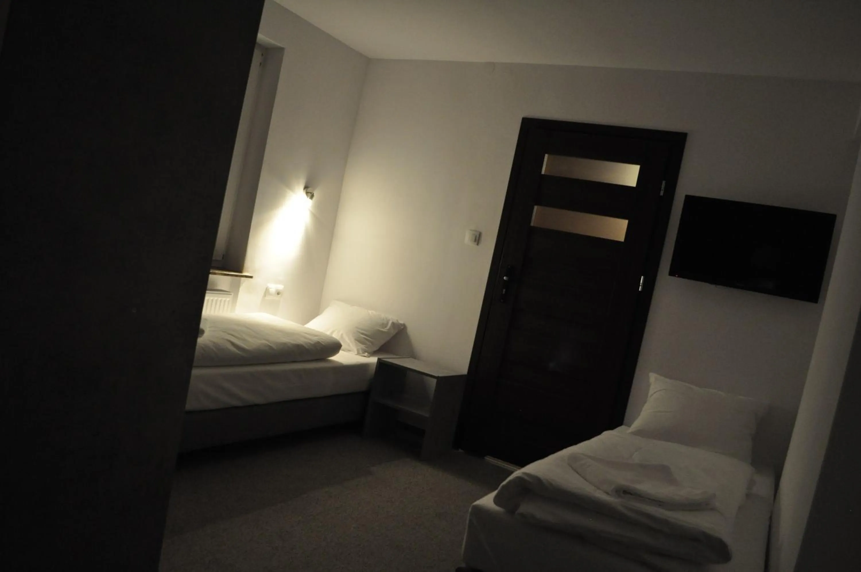 Photo of the whole room, Bed in OperaHostel
