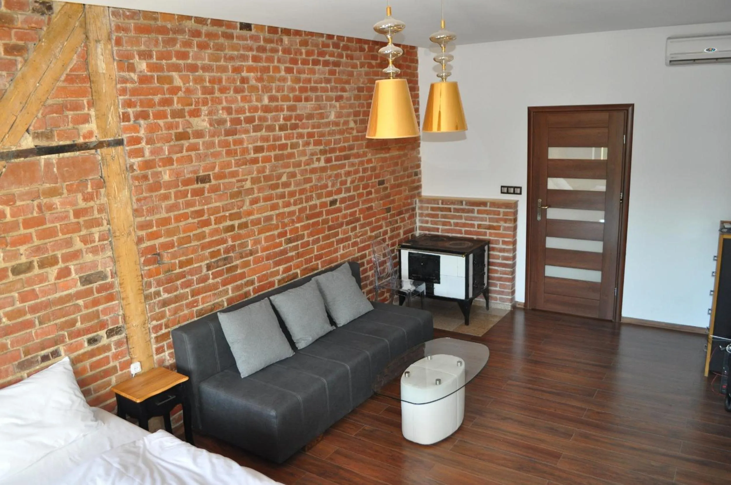 Photo of the whole room in OperaHostel