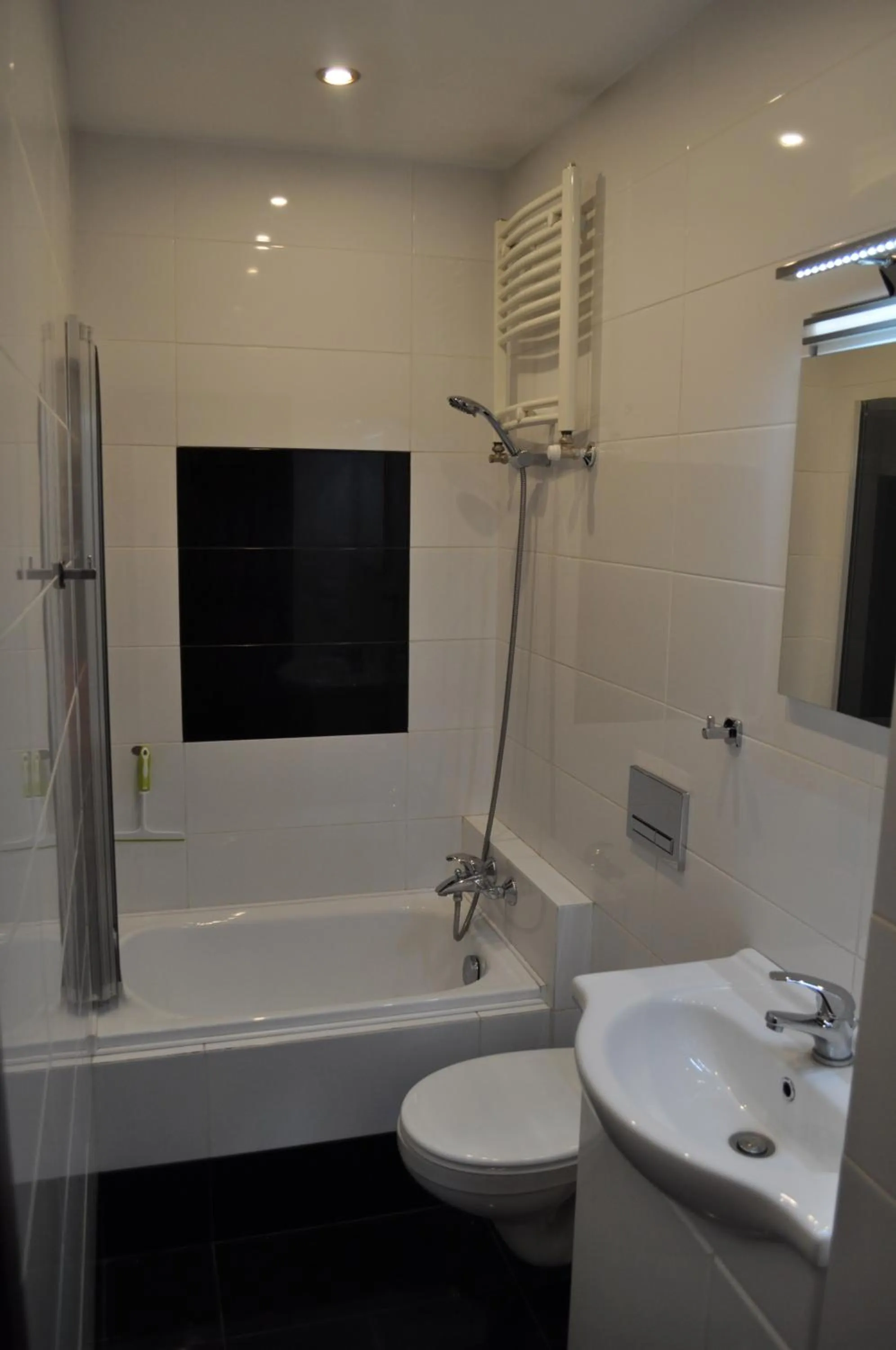 Bathroom in OperaHostel