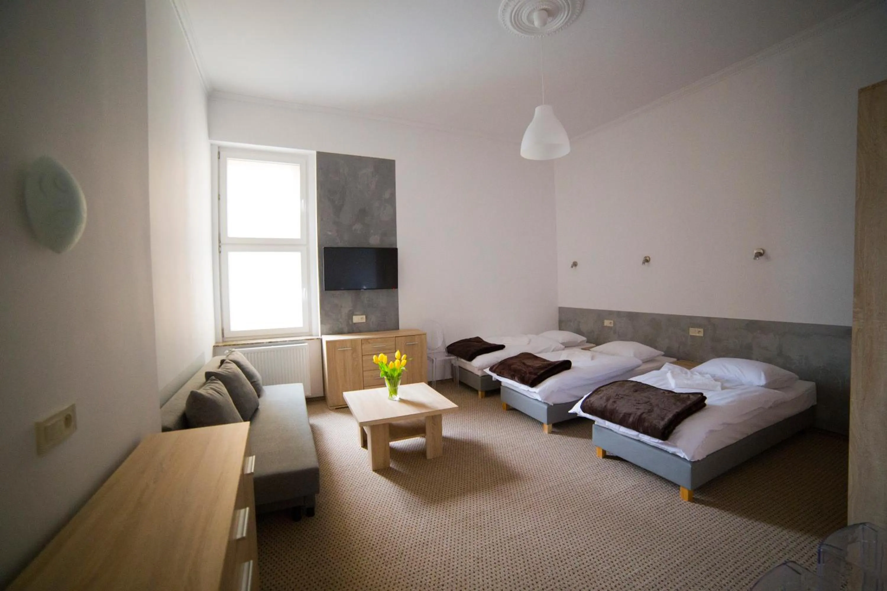 Photo of the whole room, Bed in OperaHostel