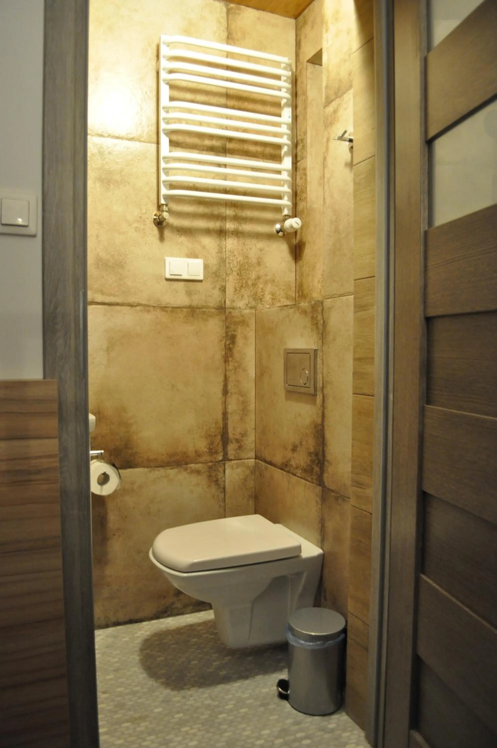 Bathroom in OperaHostel