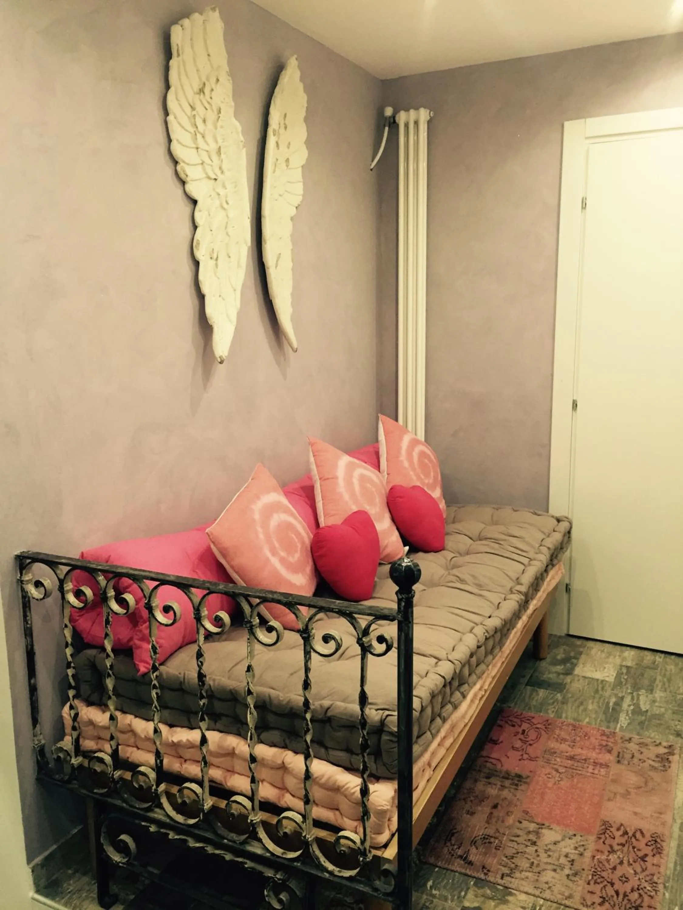 Bed in Atmos Luxe Navigli