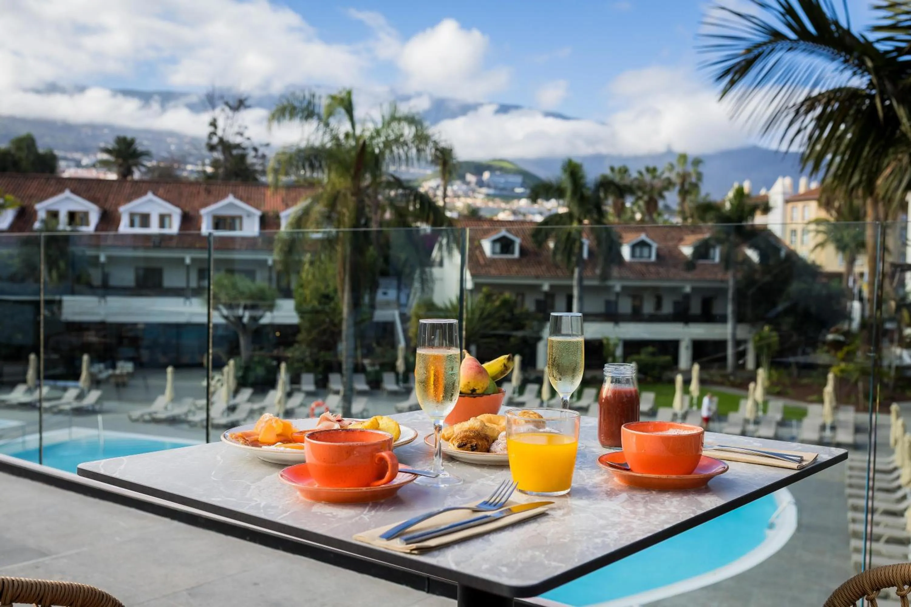 Property building in Radisson Resort & Residences Tenerife - Adults Only