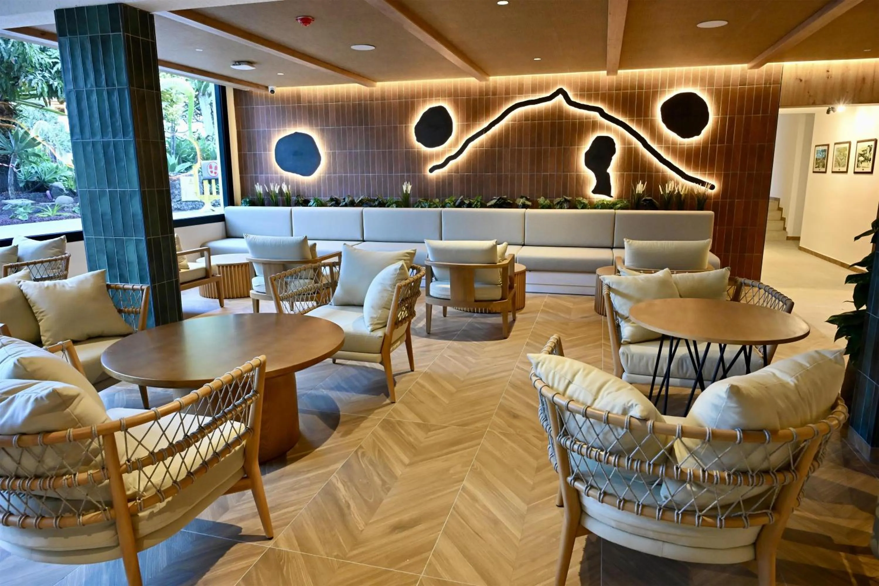 Lobby or reception in Radisson Resort & Residences Tenerife - Adults Only