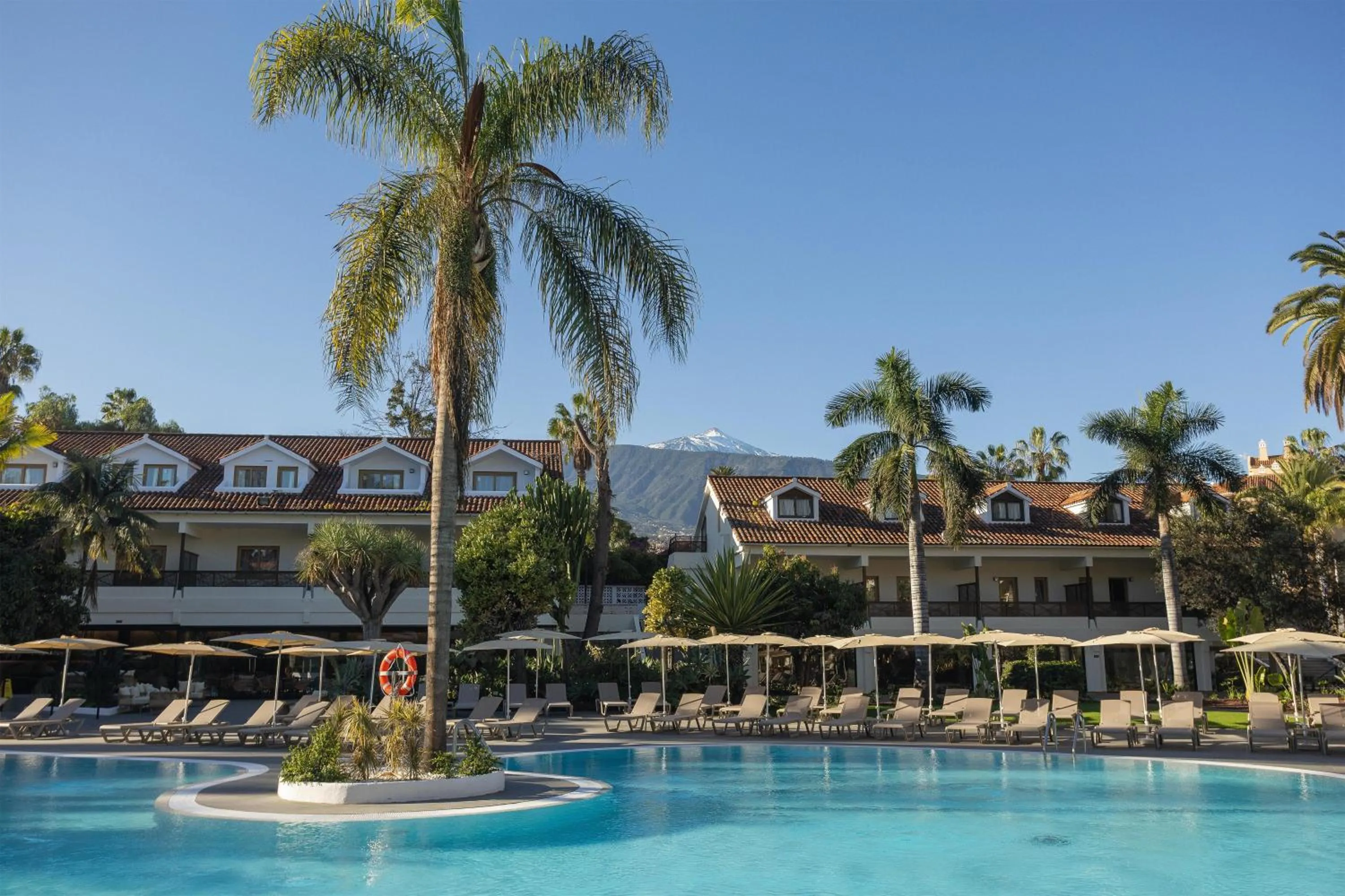 Pool view in Radisson Resort & Residences Tenerife - Adults Only