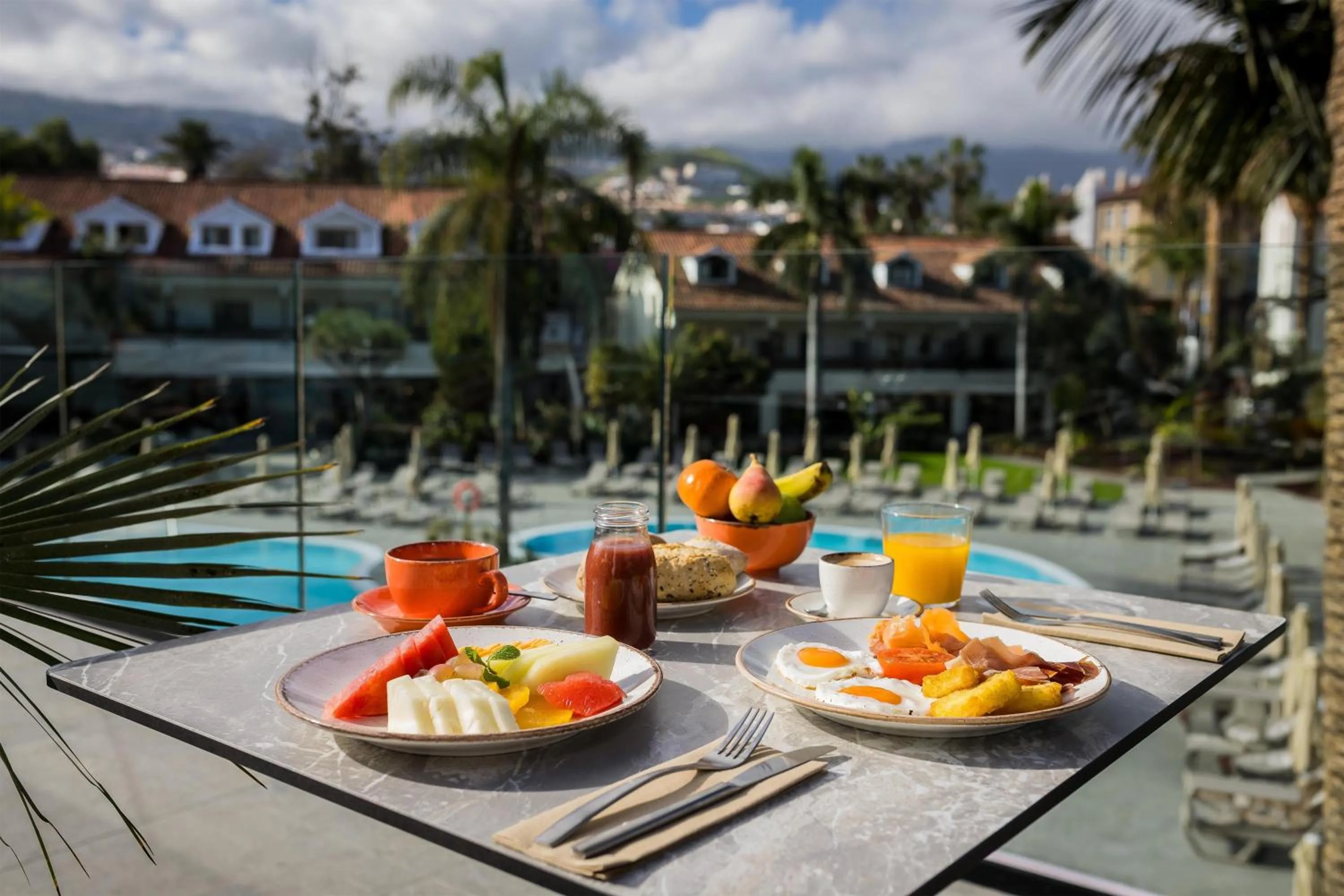 Breakfast in Radisson Resort & Residences Tenerife - Adults Only