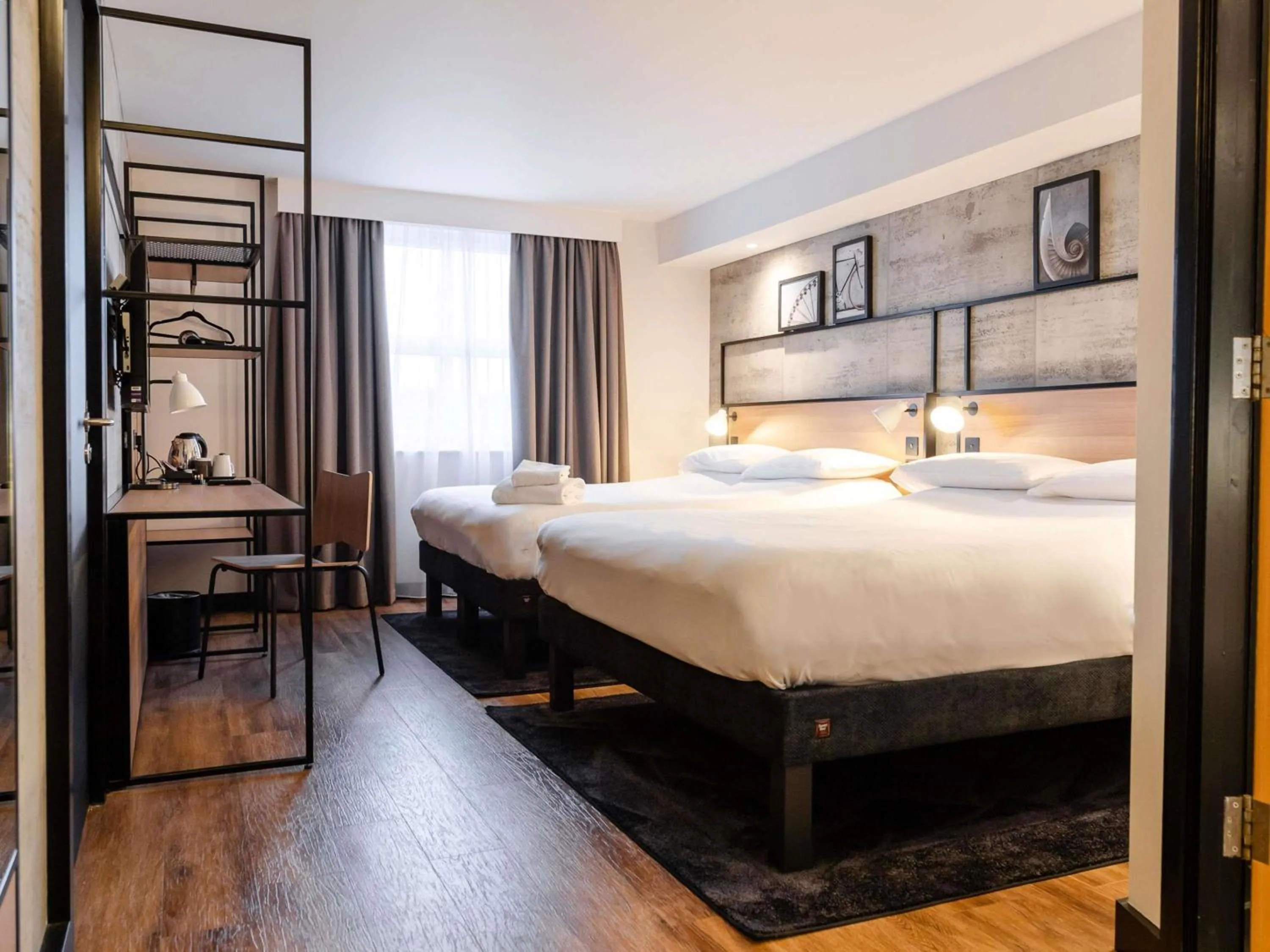 Bedroom, Bed in ibis Coleraine Riverside