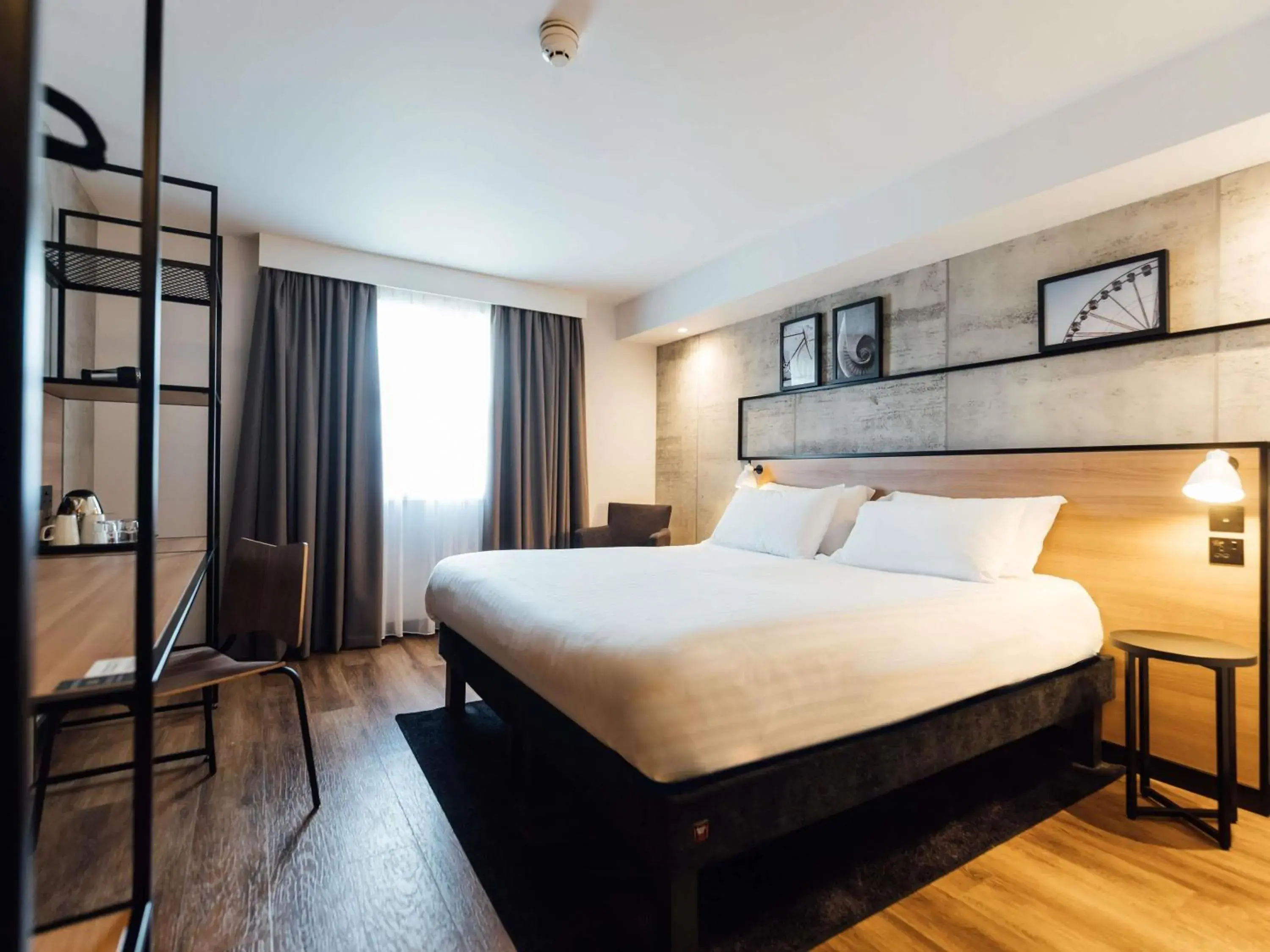 Property building, Bed in ibis Coleraine Riverside Property building, Bed in ibis Coleraine Riverside