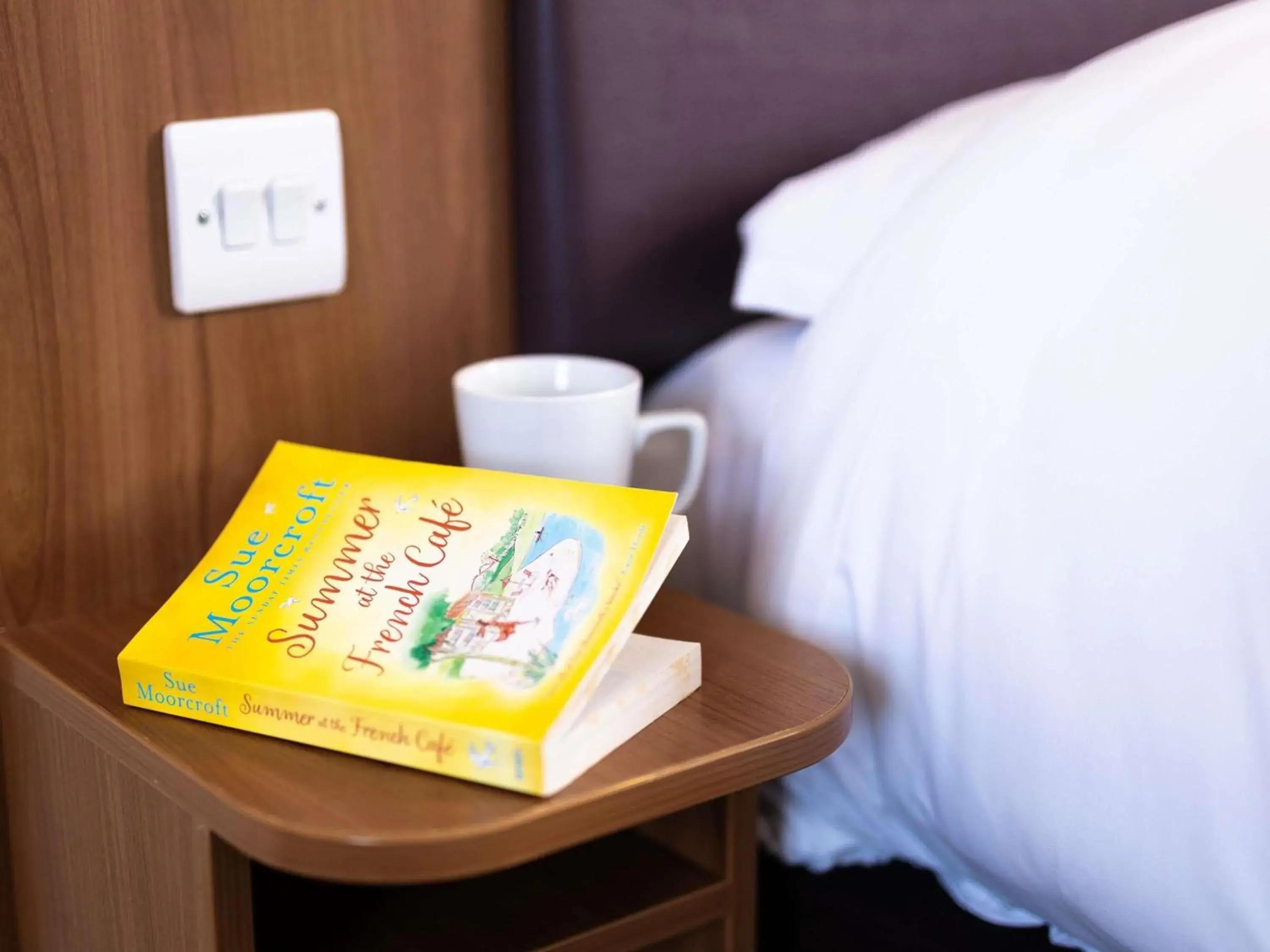 Bedroom, Bed in ibis Coleraine Riverside Bedroom, Bed in ibis Coleraine Riverside