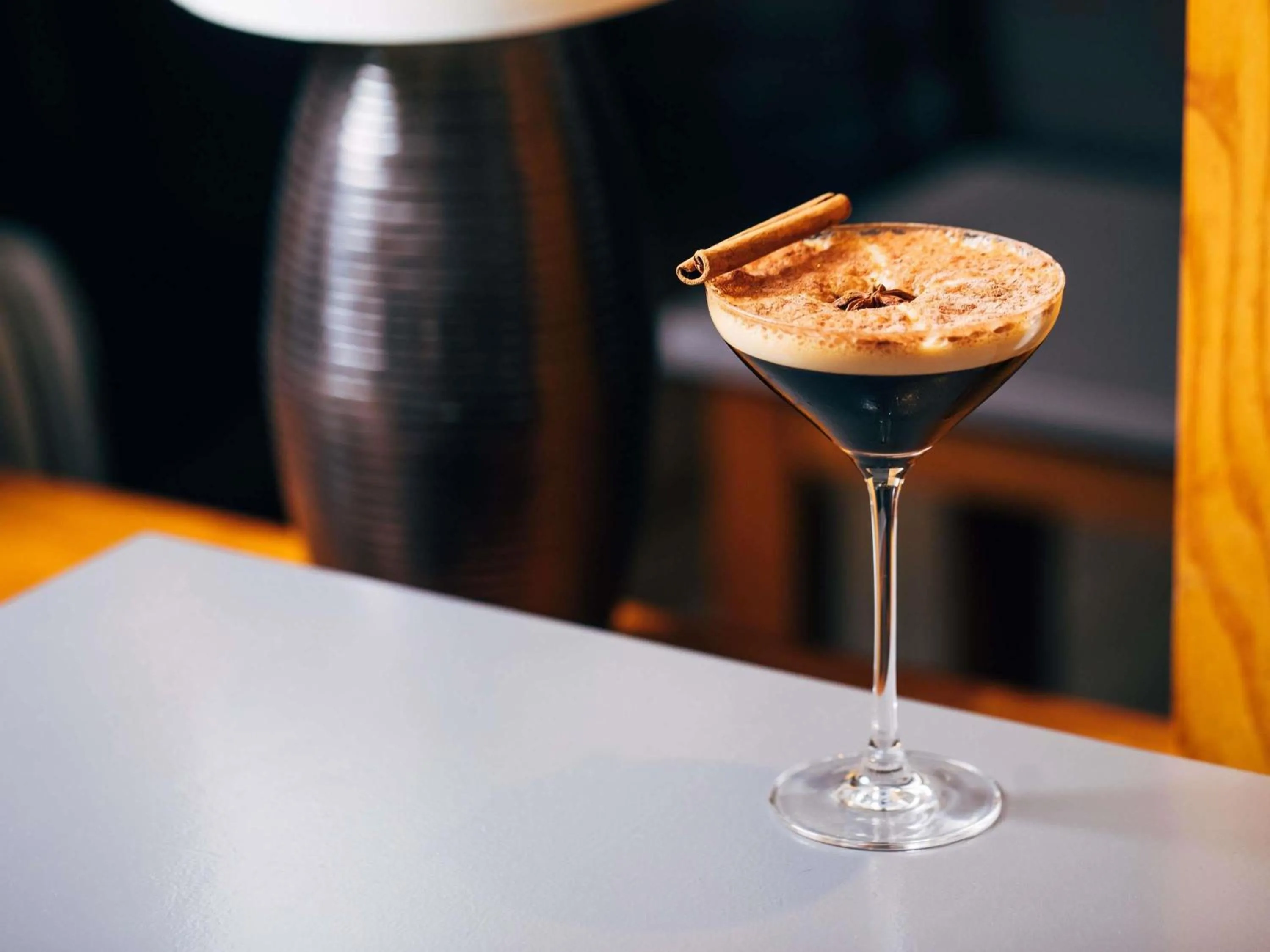 Lounge or bar in ibis Coleraine Riverside