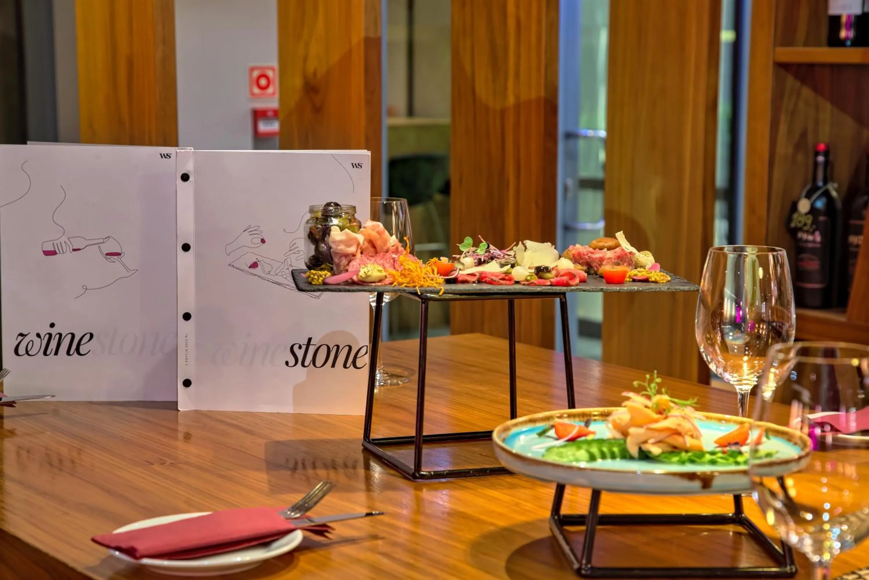 Restaurant/places to eat in Mercure Gdańsk Posejdon