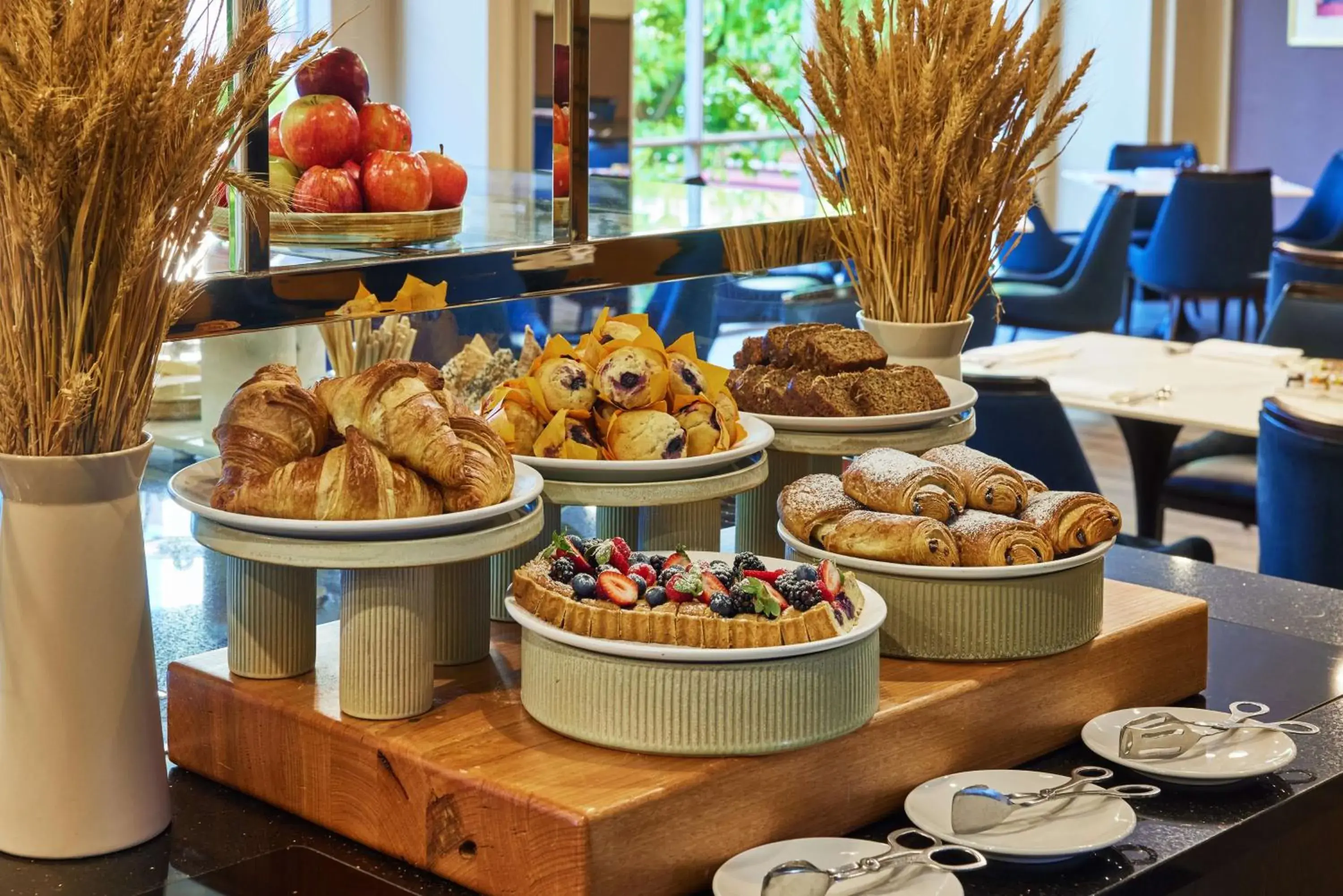 Restaurant/places to eat in Hyatt Hotel Canberra - A Park Hyatt Hotel Restaurant/places to eat in Hyatt Hotel Canberra - A Park Hyatt Hotel