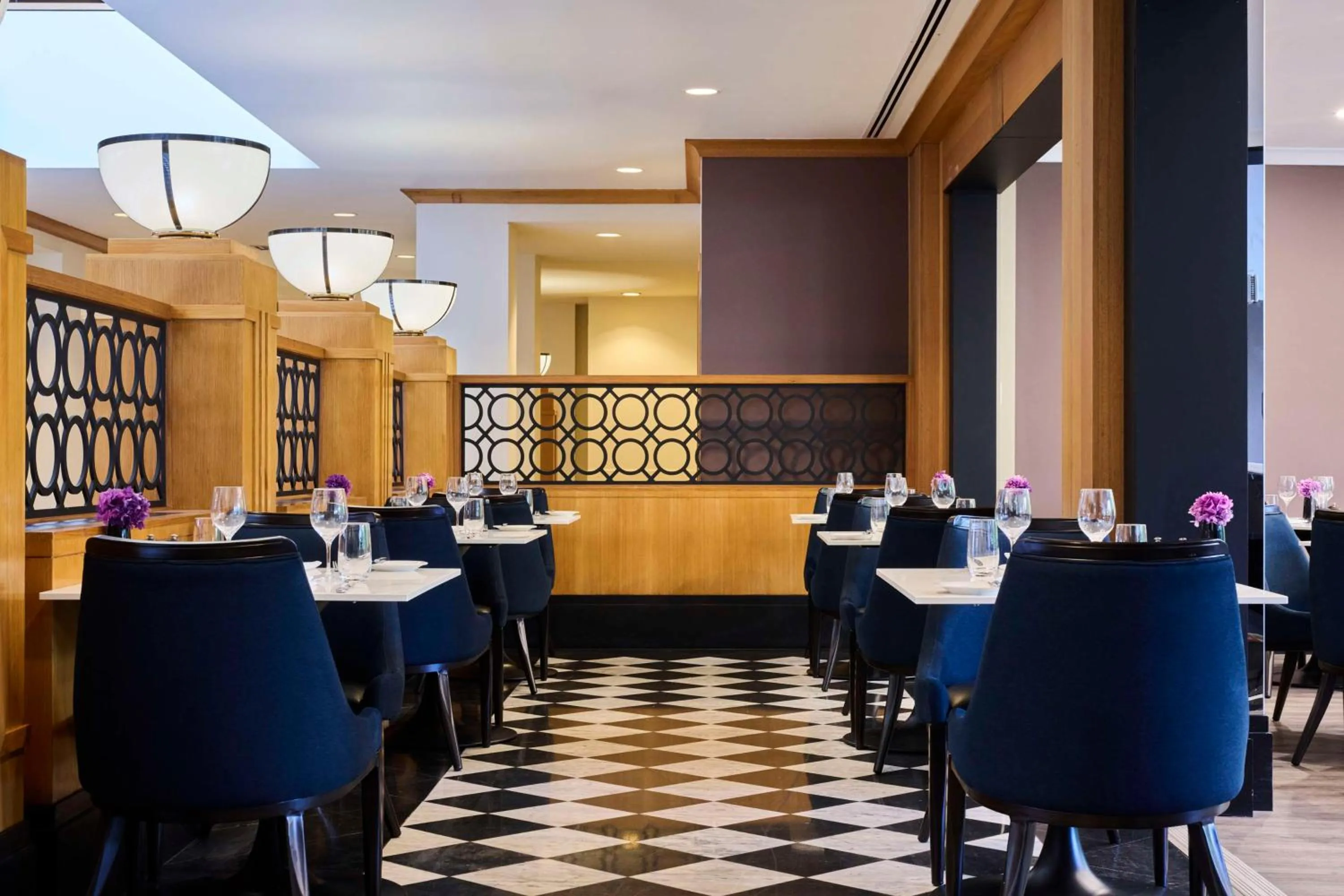 Restaurant/places to eat in Hyatt Hotel Canberra - A Park Hyatt Hotel