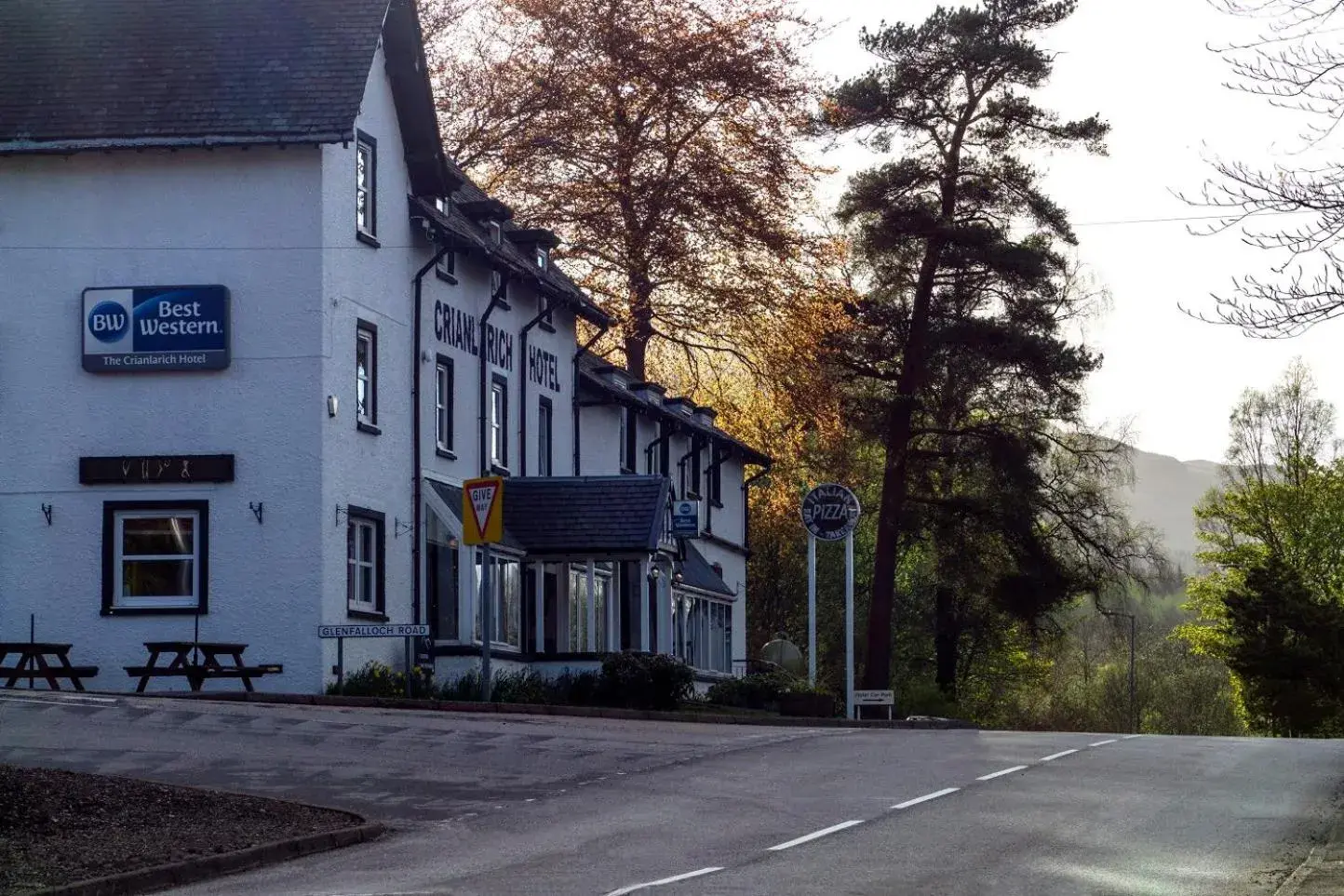 Property building in BEST WESTERN The Crianlarich Hotel Property building in BEST WESTERN The Crianlarich Hotel