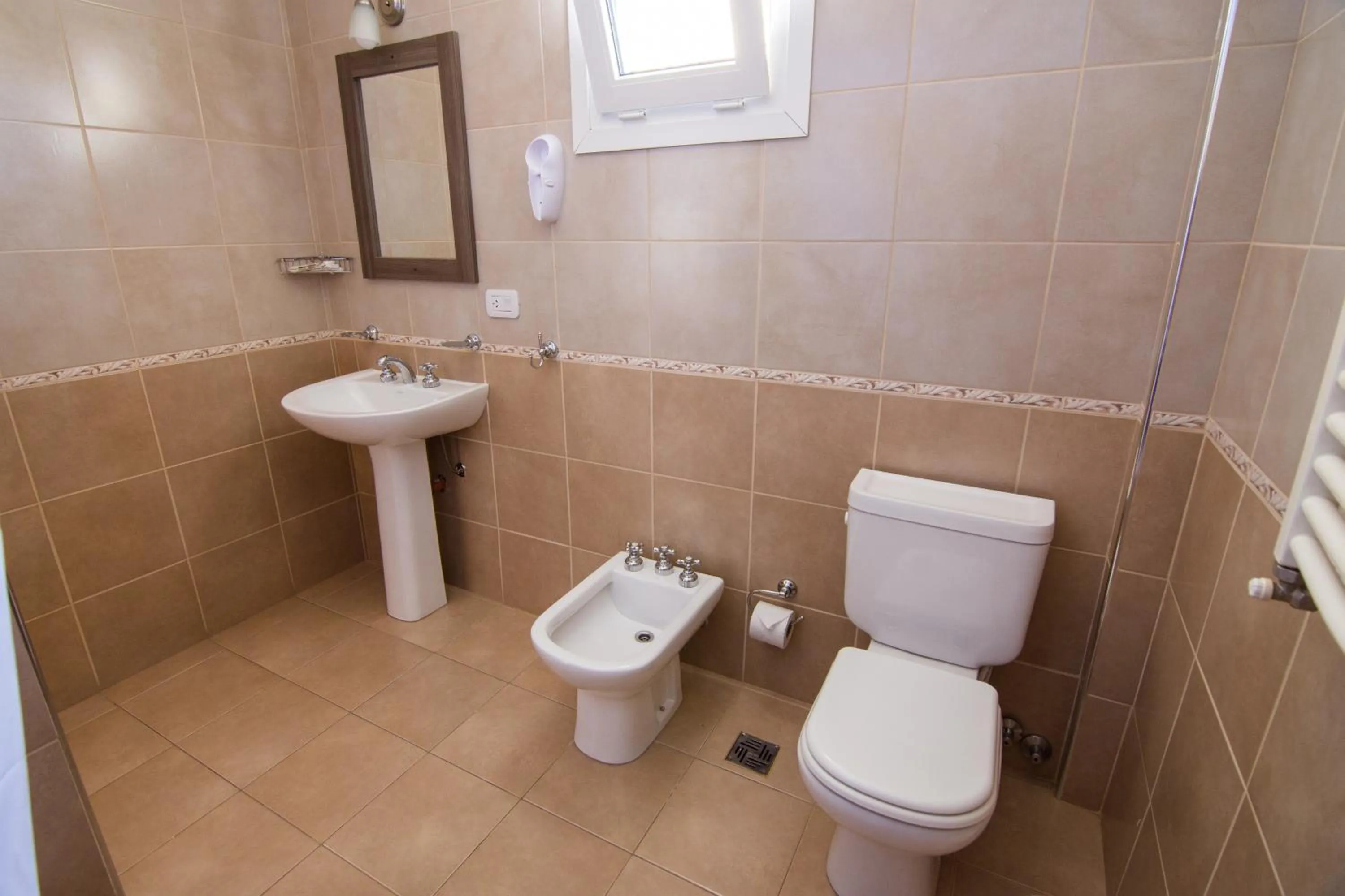 Breakfast in Hostería Vertical Lodge