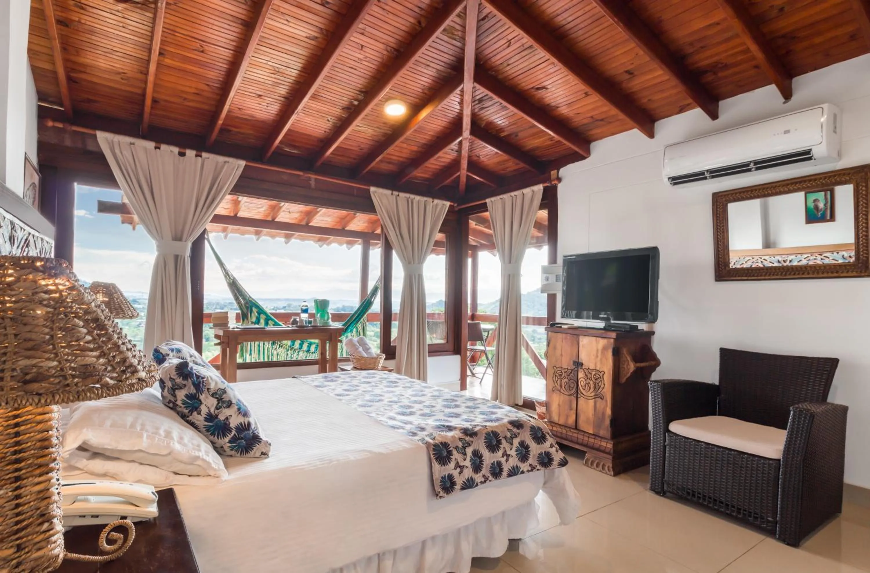 Photo of the whole room, Bed in Hotel Spa La Colina