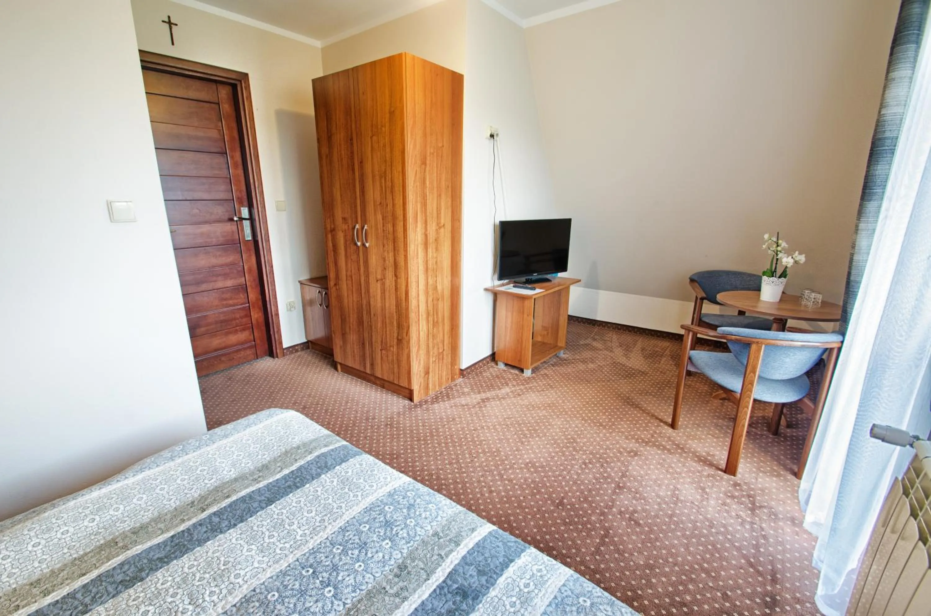 Photo of the whole room, Bed in DOM WYPOCZYNKOWY ŻAK