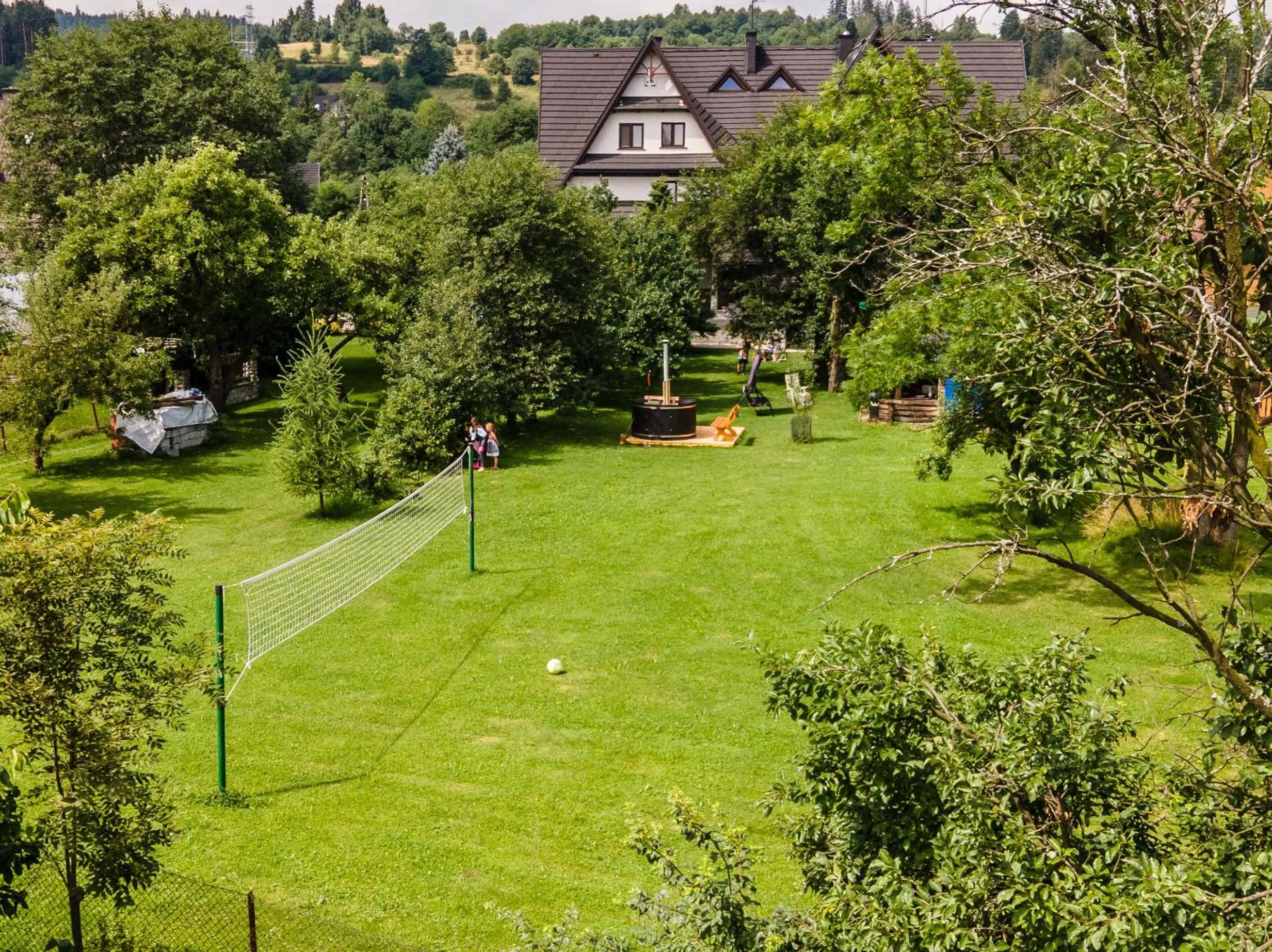 Garden in DOM WYPOCZYNKOWY ŻAK