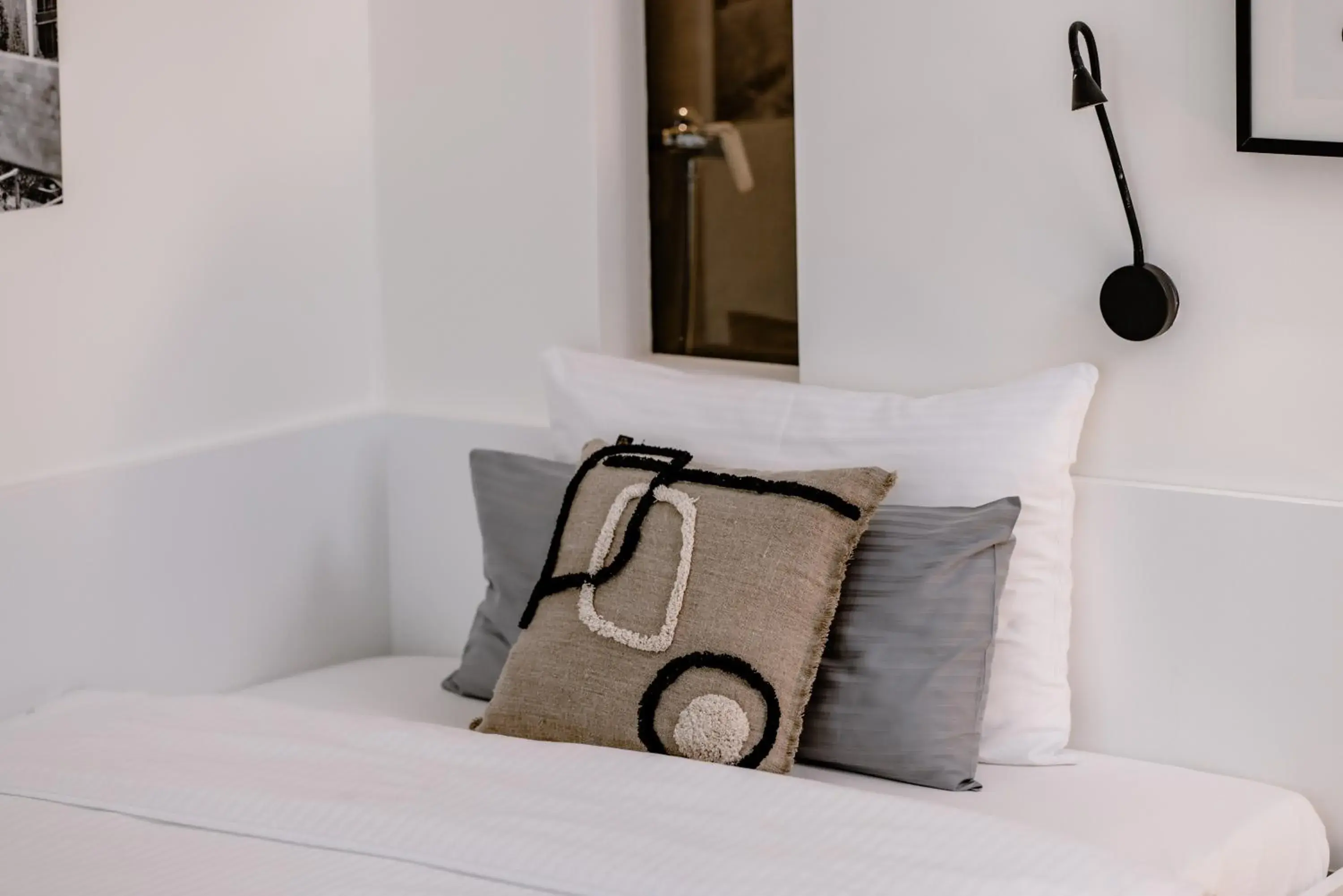 Bed in THE FLAG München M. Bed in THE FLAG München M.