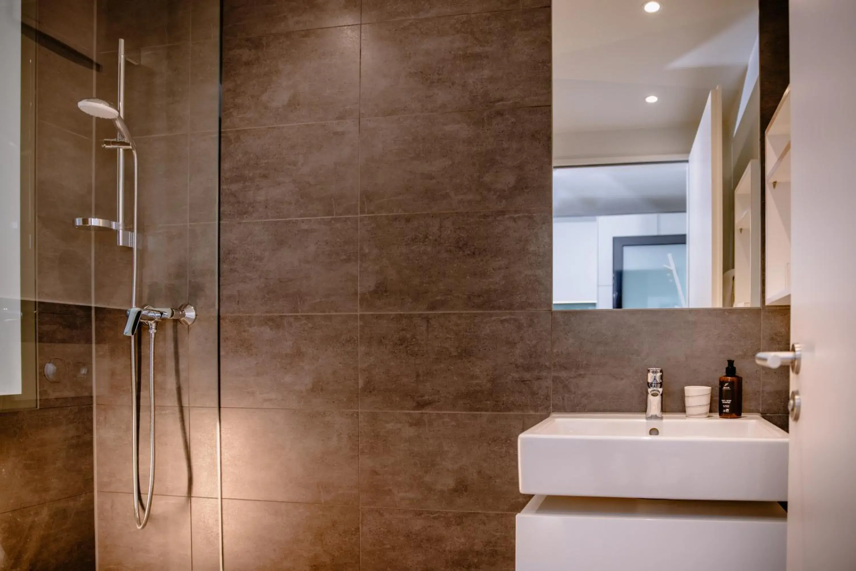 Comfort Double Room in THE FLAG München M. Comfort Double Room in THE FLAG München M.