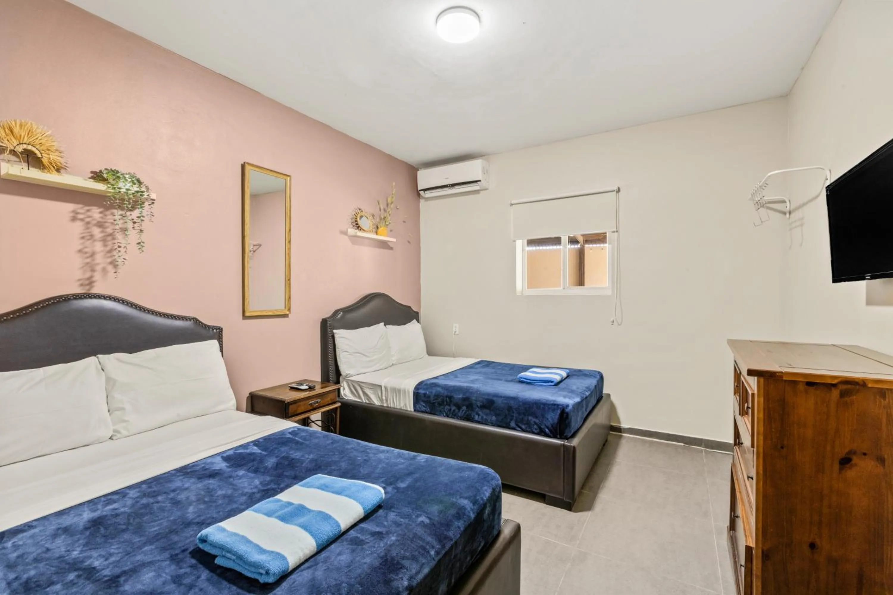 Bed in Curadise Living