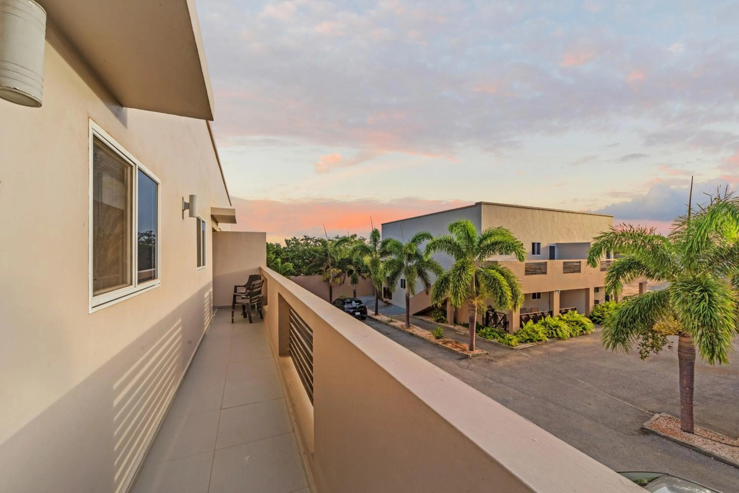 Balcony/Terrace in Curadise Living