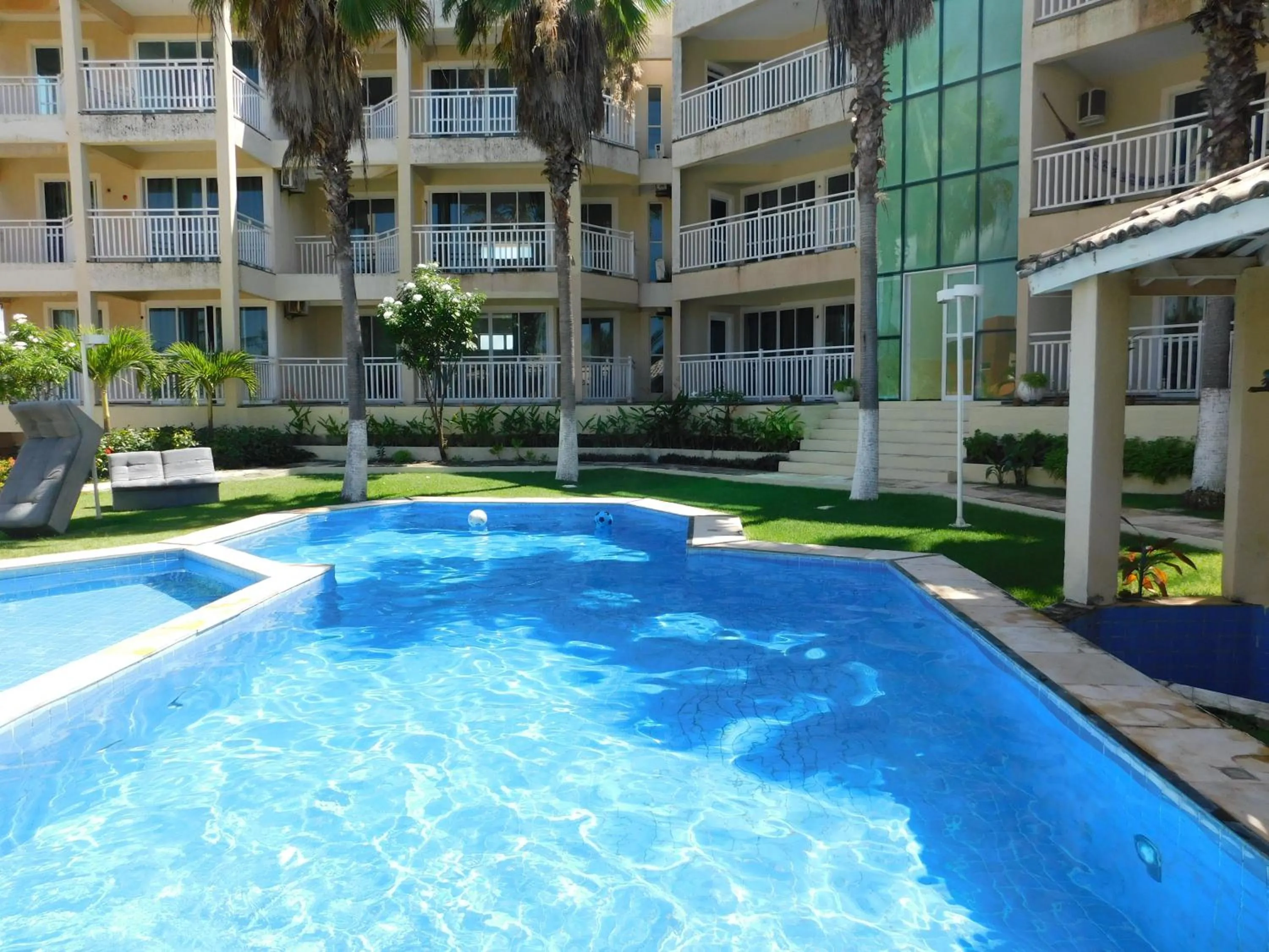 Blue Beach Apartments