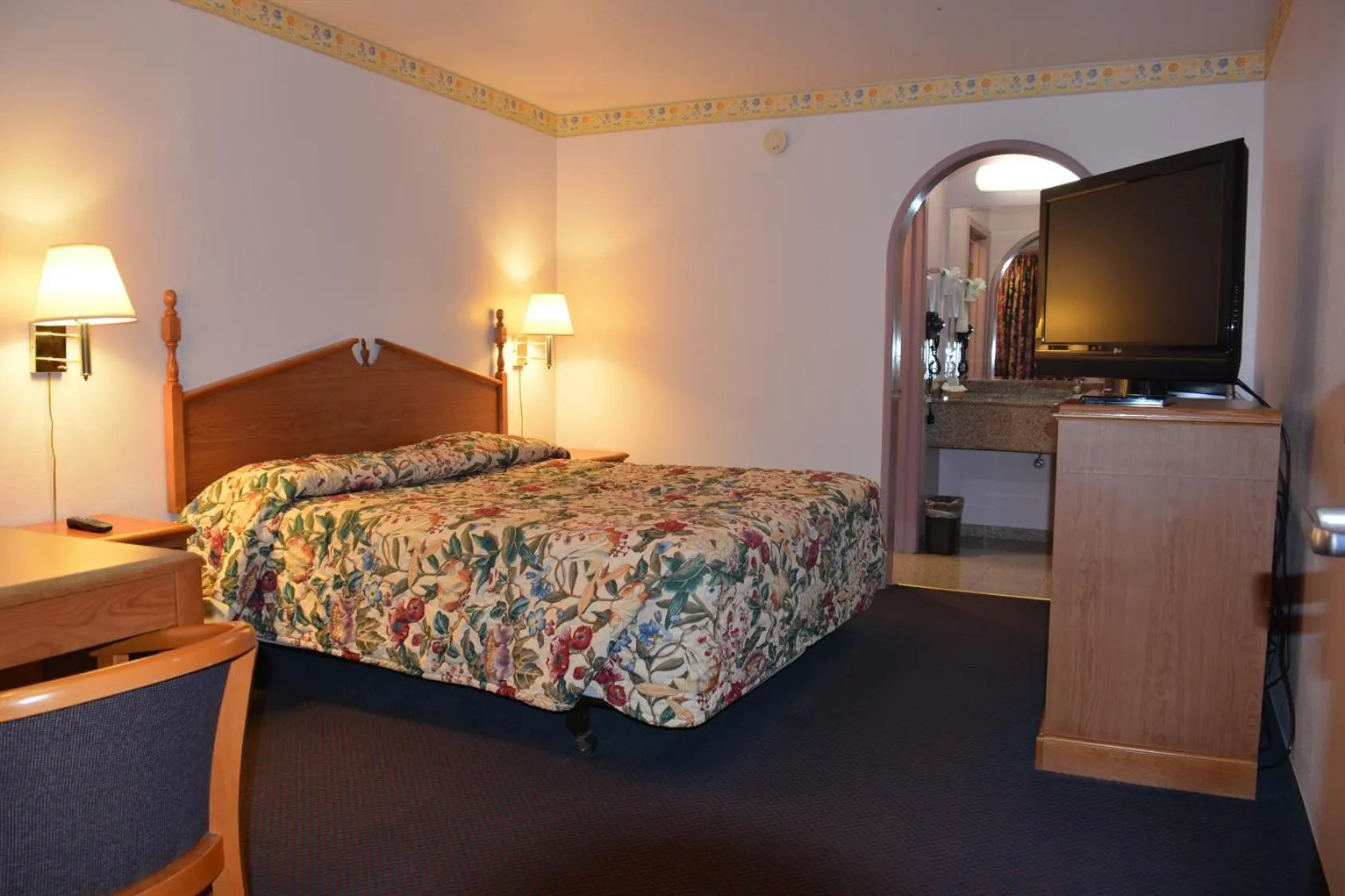 Bed in The Flamingo Motel San Jose