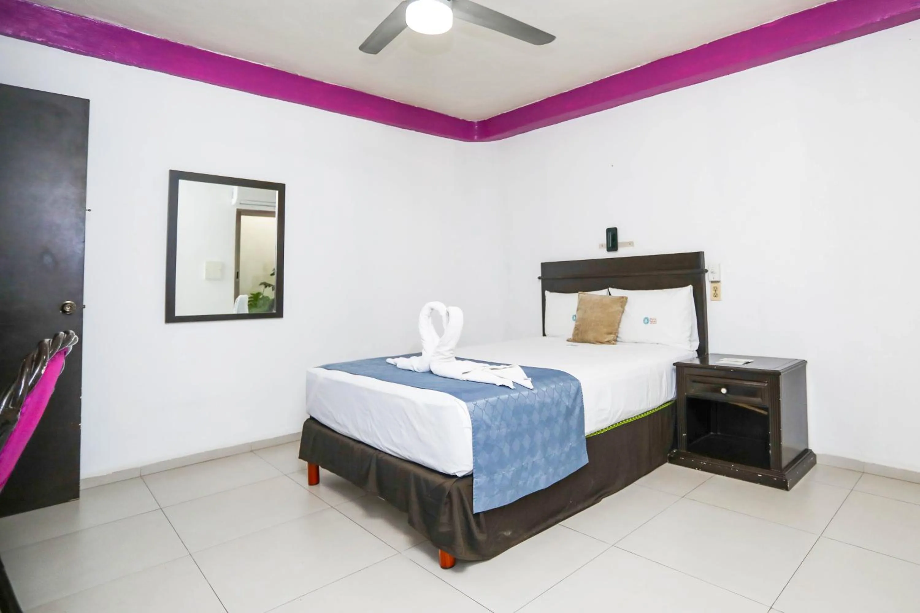 Photo of the whole room, Bed in Pa´Xa Mama Hotel Boutique