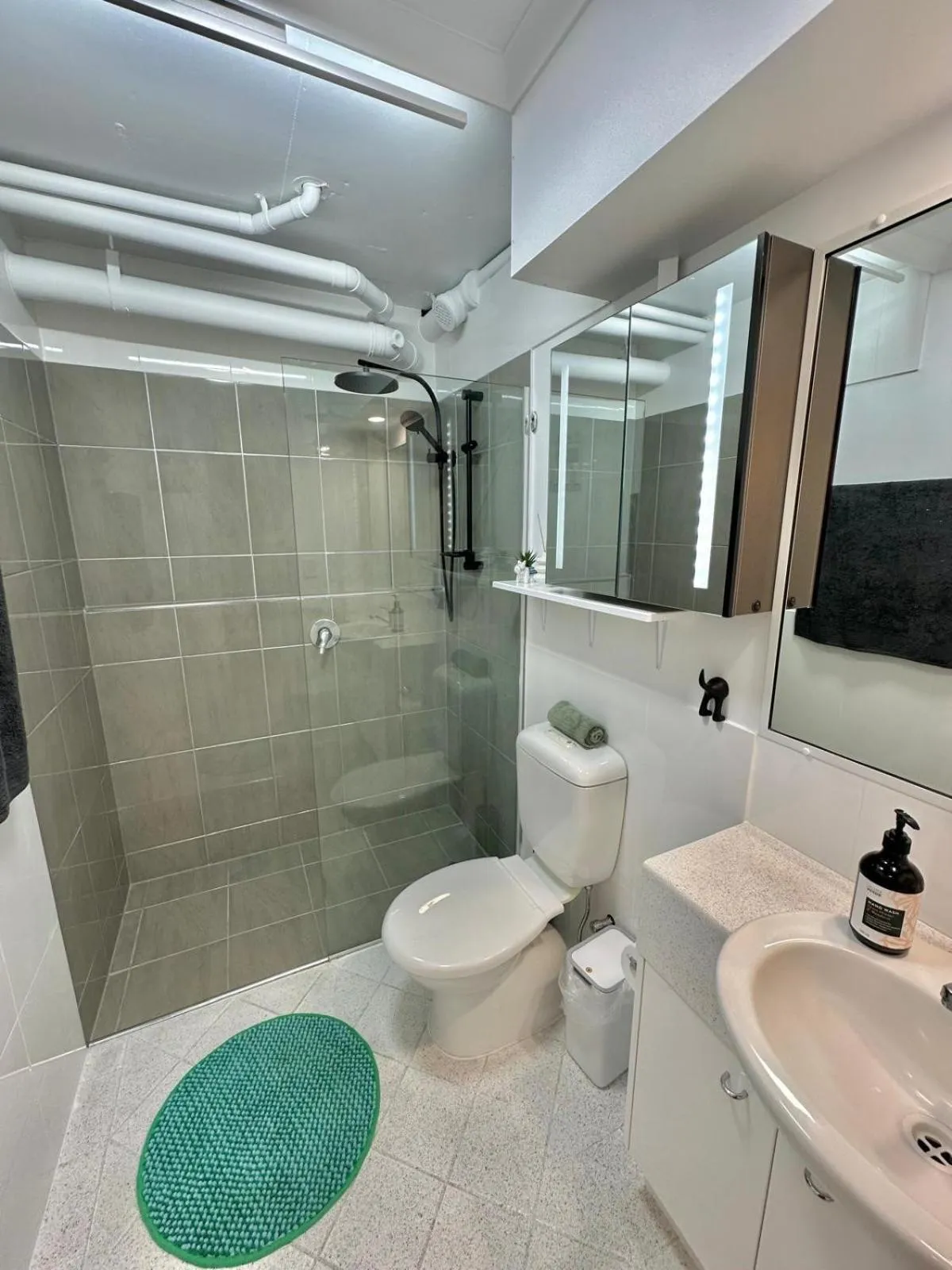 Bathroom in West End Central Apartments