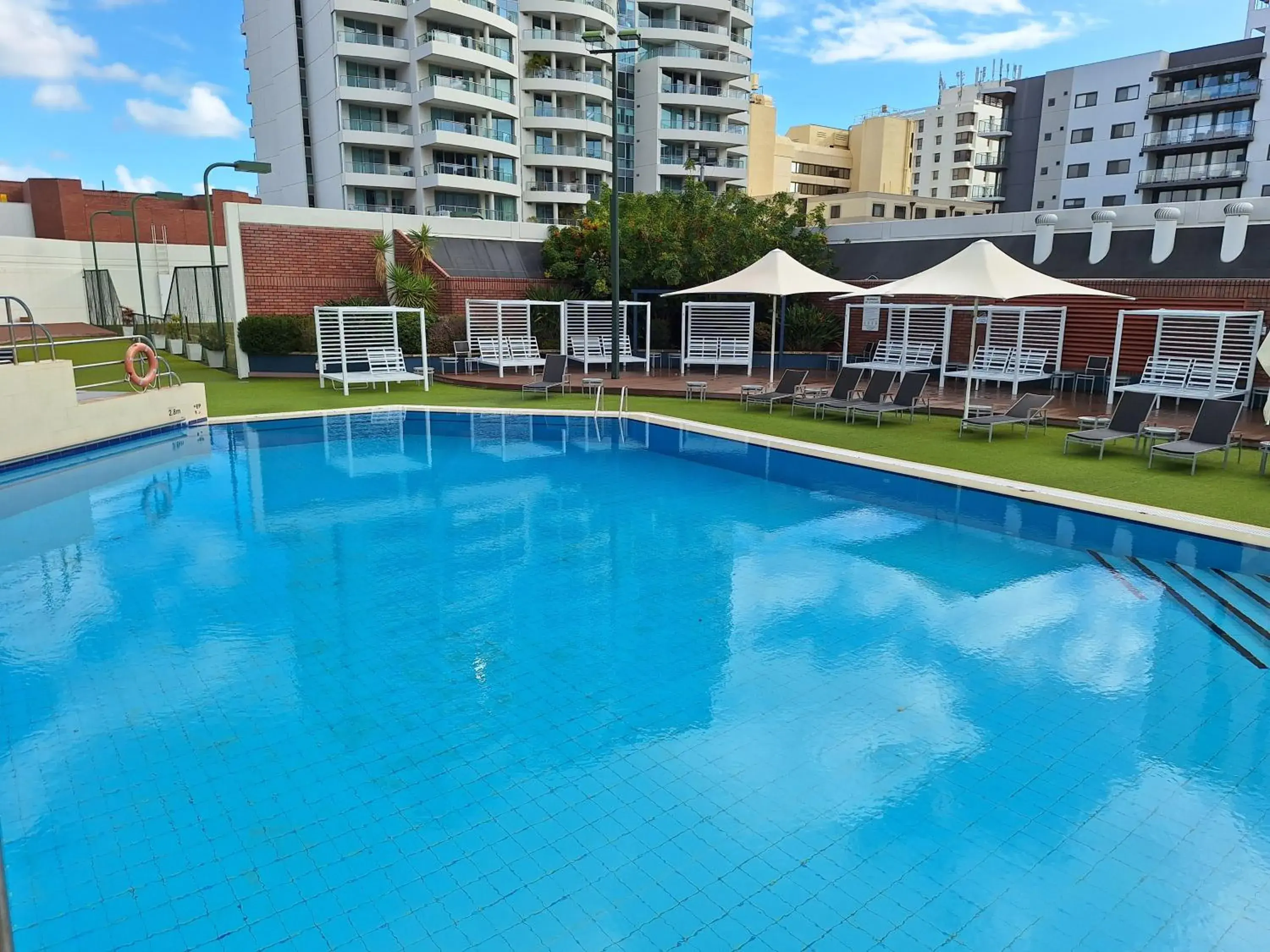 Property building in Residence on Langley Park Property building in Residence on Langley Park