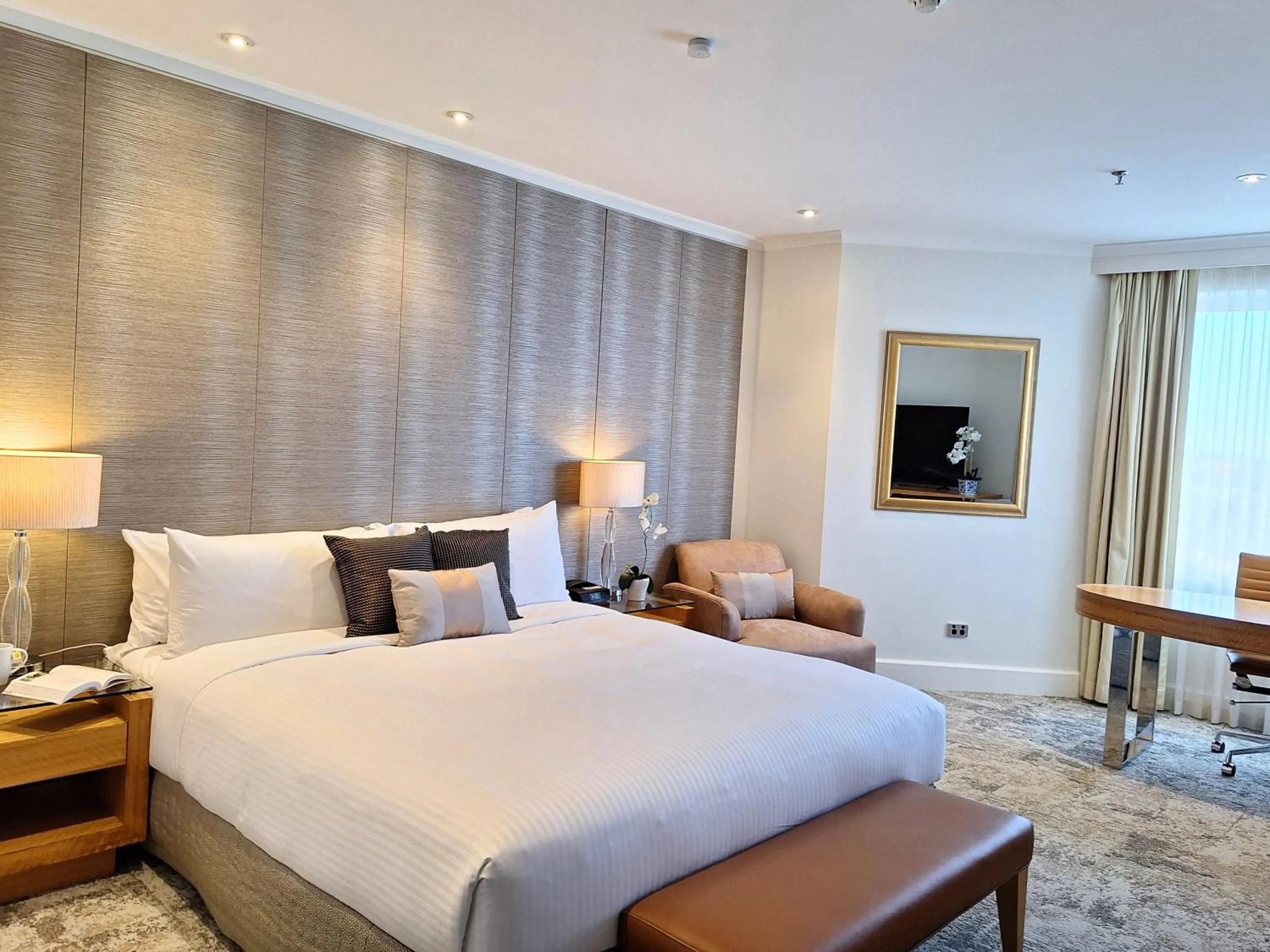 Bed in Hyatt Regency Perth