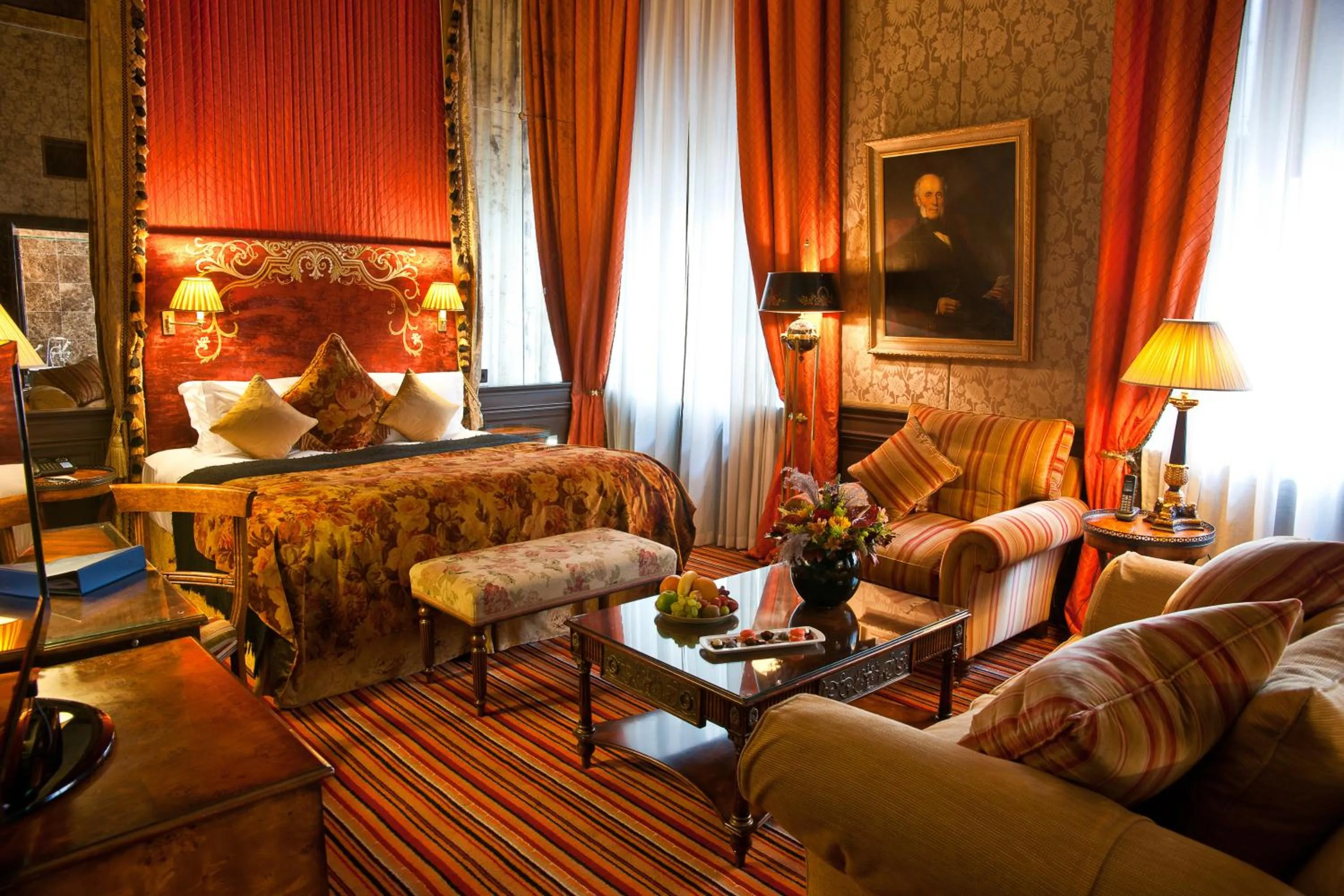 Bed in The Merchant Hotel