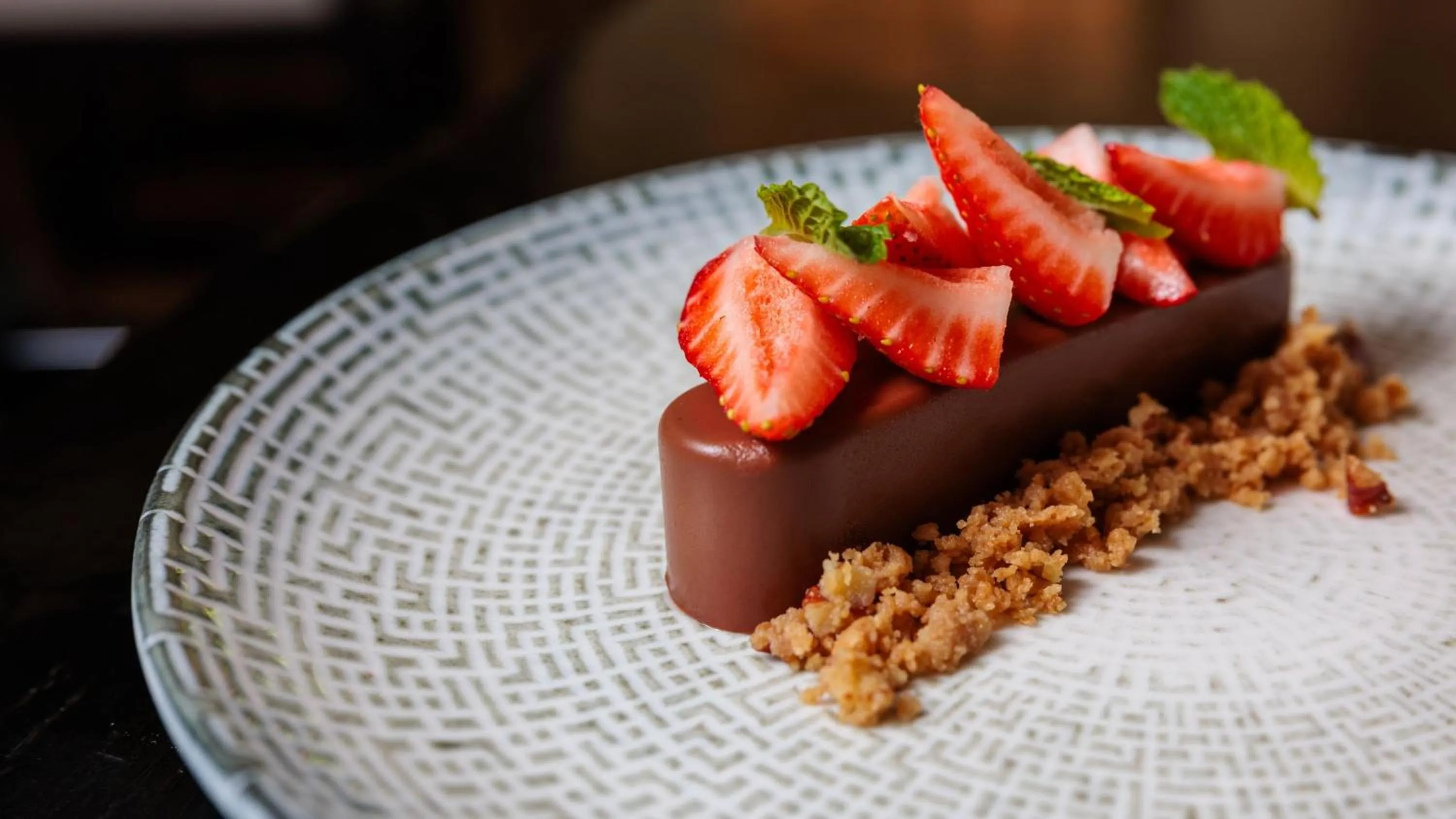 Restaurant/places to eat in InterContinental Sanctuary Cove Resort by IHG