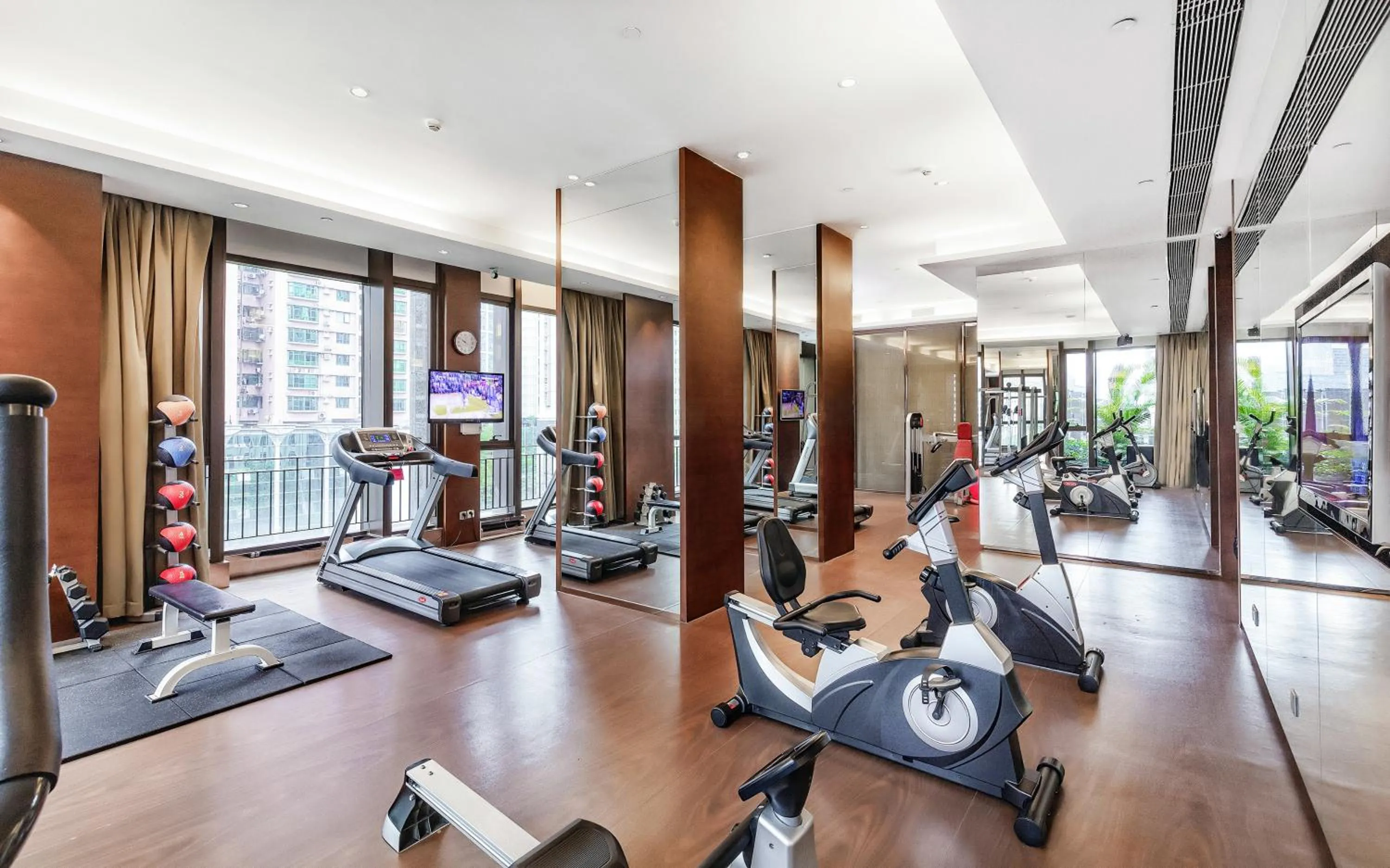Fitness centre/facilities in Vaperse Hotel Guangzhou Zhujiang New Town