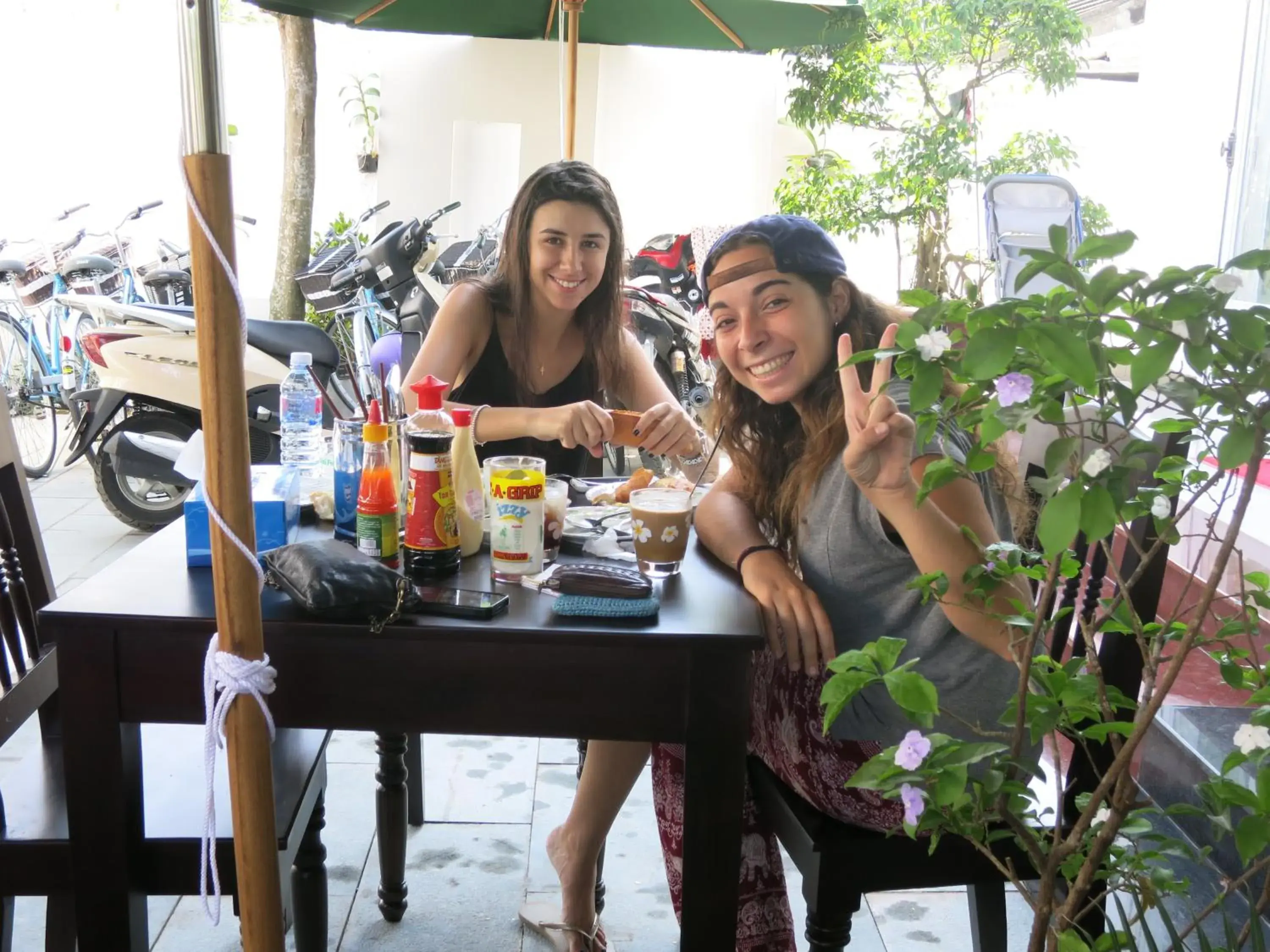 Food and drinks in Fireworks Homestay Food and drinks in Fireworks Homestay