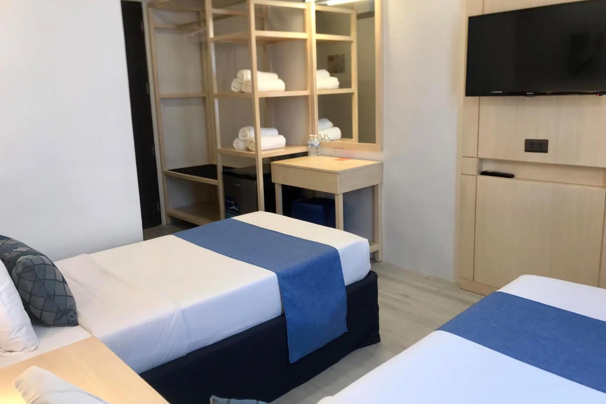 Bed in Cebu Uncle Toms Cabin Hotel powered by Cocotel