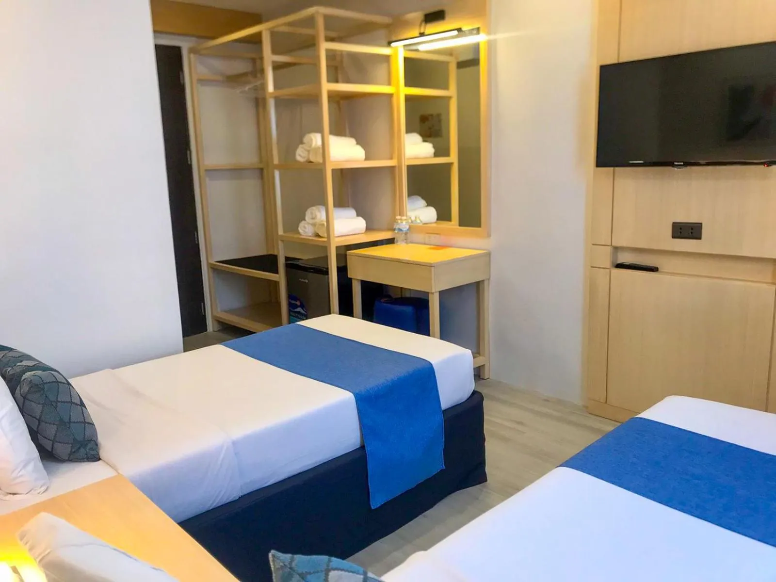 Bedroom, Bed in Cebu Uncle Toms Cabin Hotel powered by Cocotel