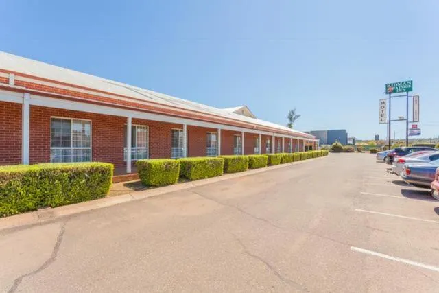 Property building in The Kidman Wayside Inn