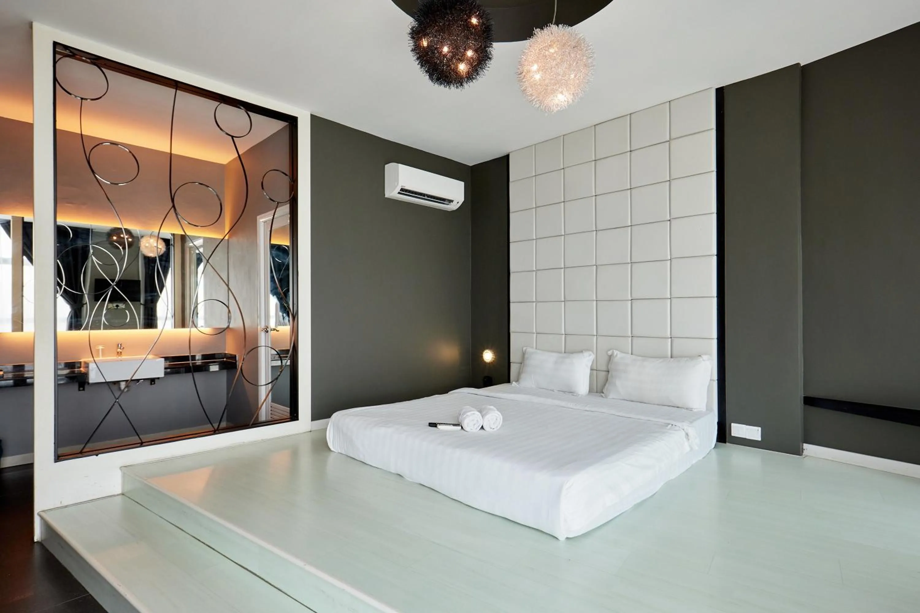 Bed in B&S Boutique Hotel