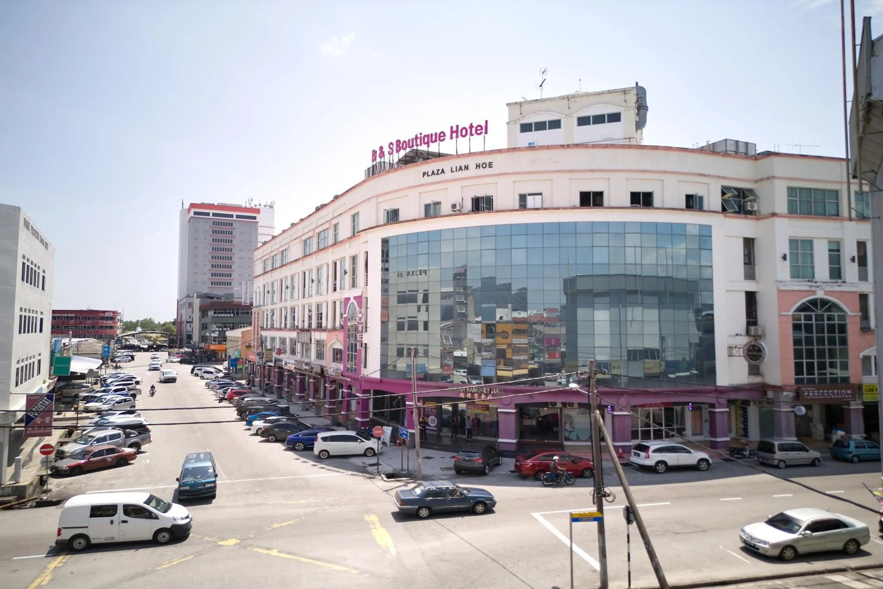 Property building in B&S Boutique Hotel