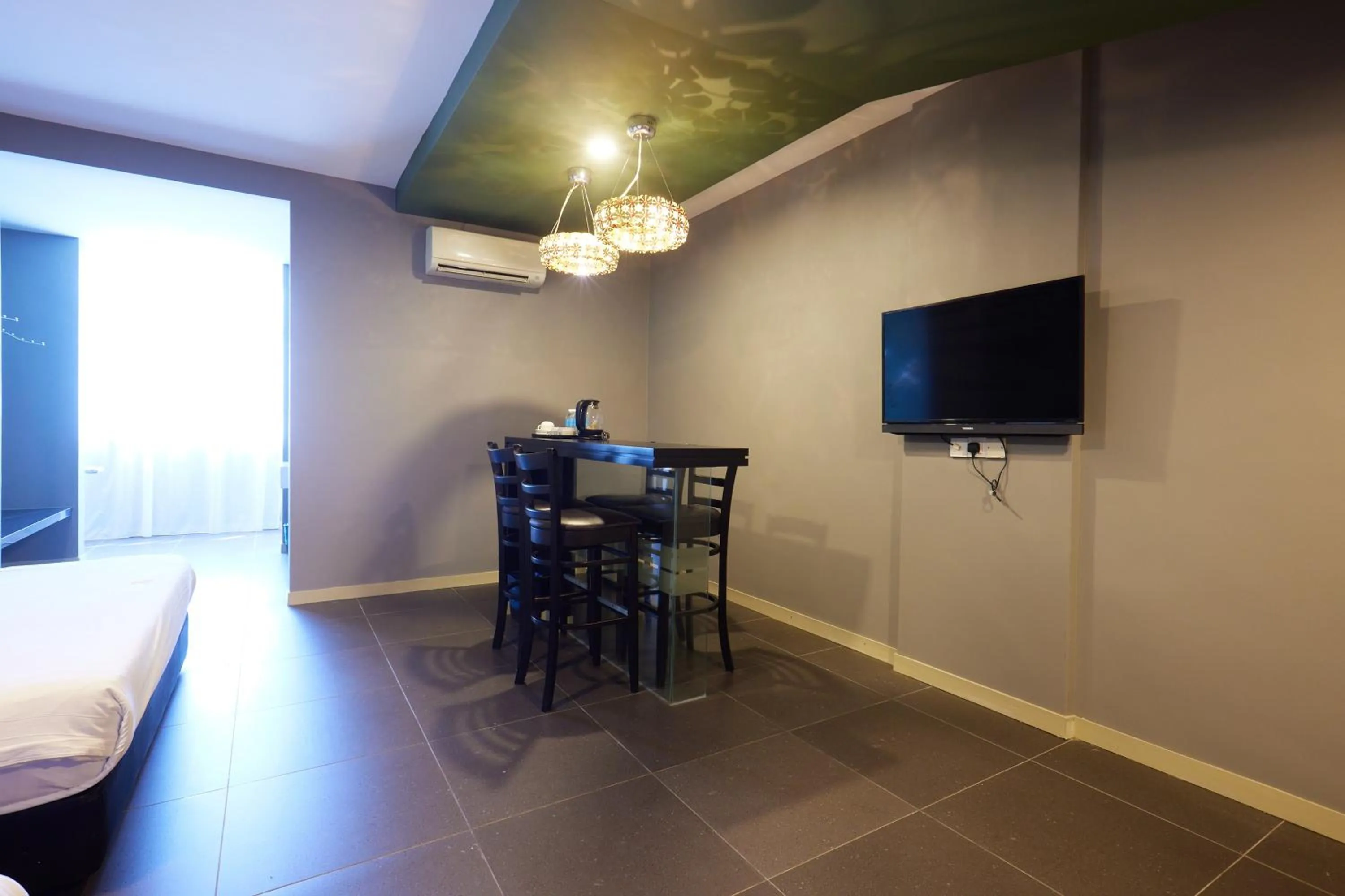 Dining area in B&S Boutique Hotel