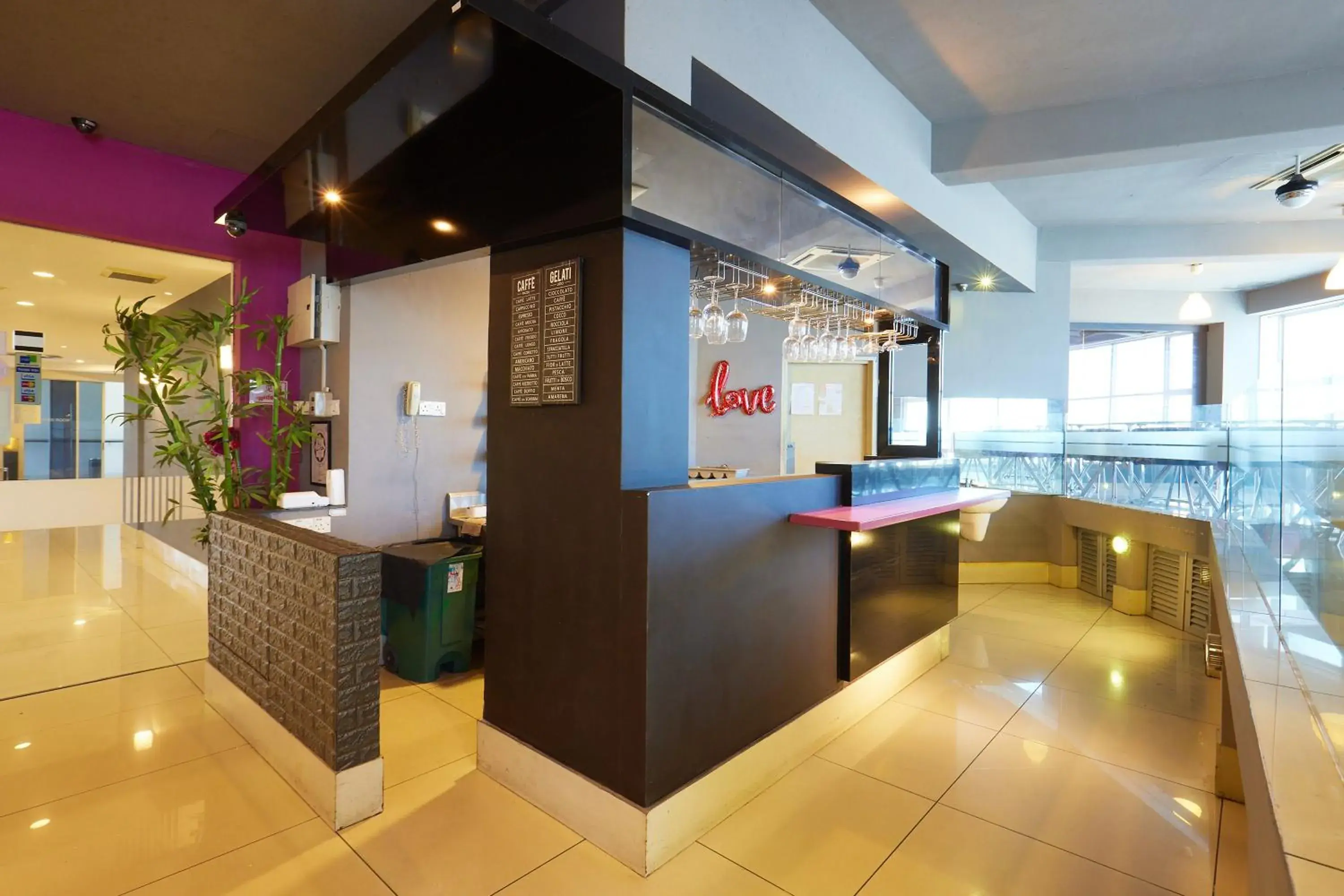 Restaurant/places to eat in B&S Boutique Hotel Restaurant/places to eat in B&S Boutique Hotel