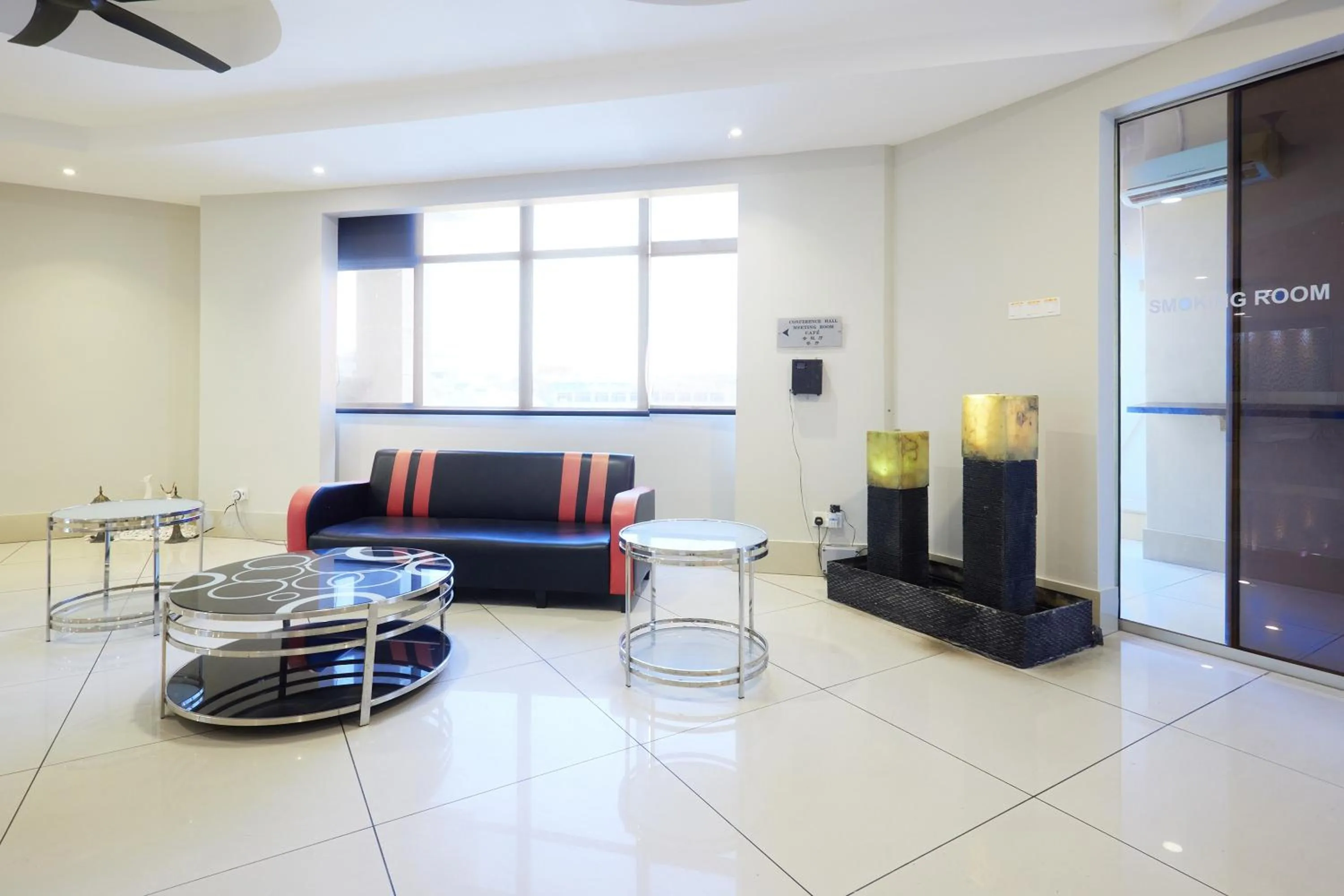 Living room in B&S Boutique Hotel