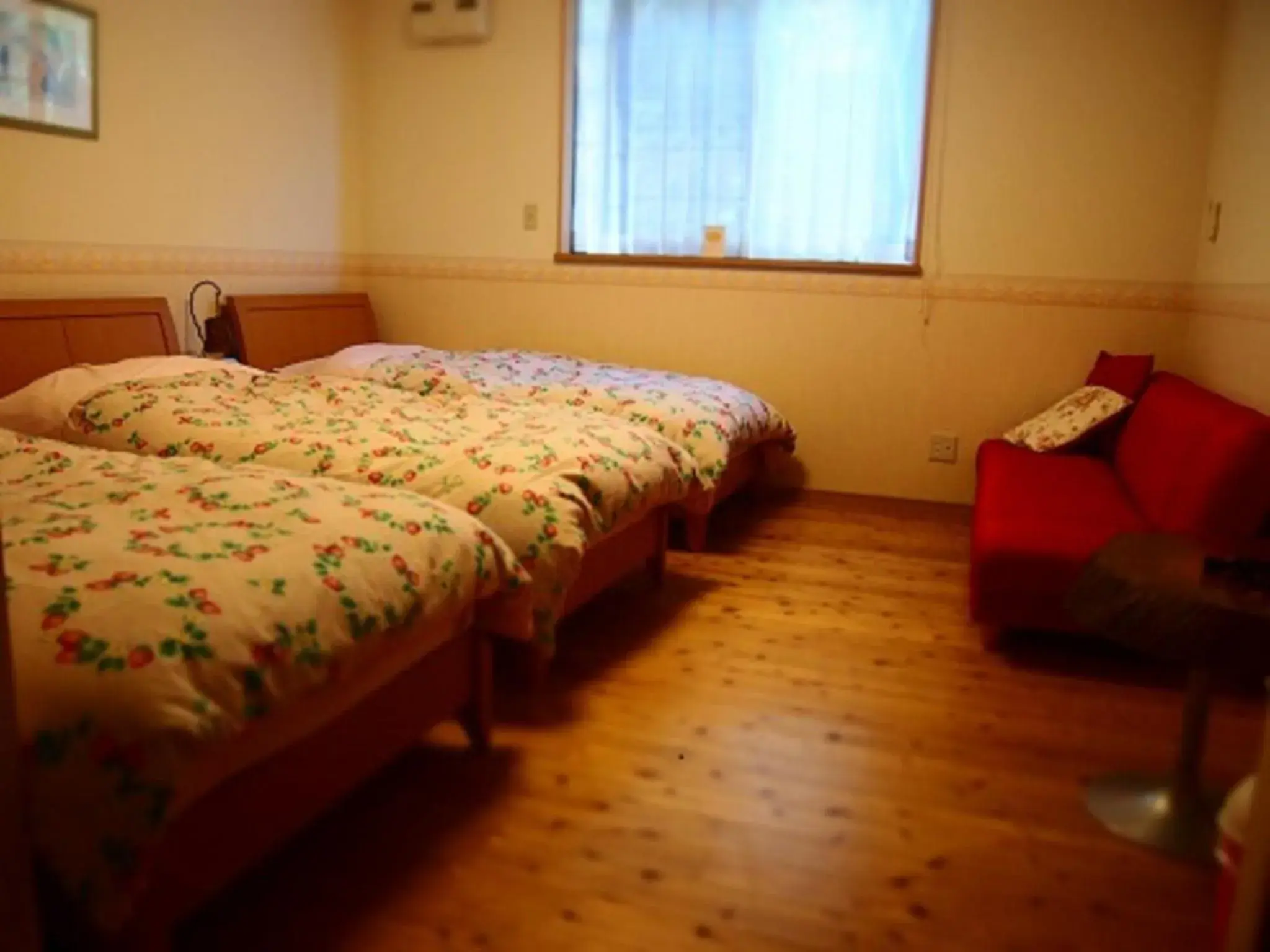 Photo of the whole room, Bed in Yakushima Pension Ichigoichie Photo of the whole room, Bed in Yakushima Pension Ichigoichie