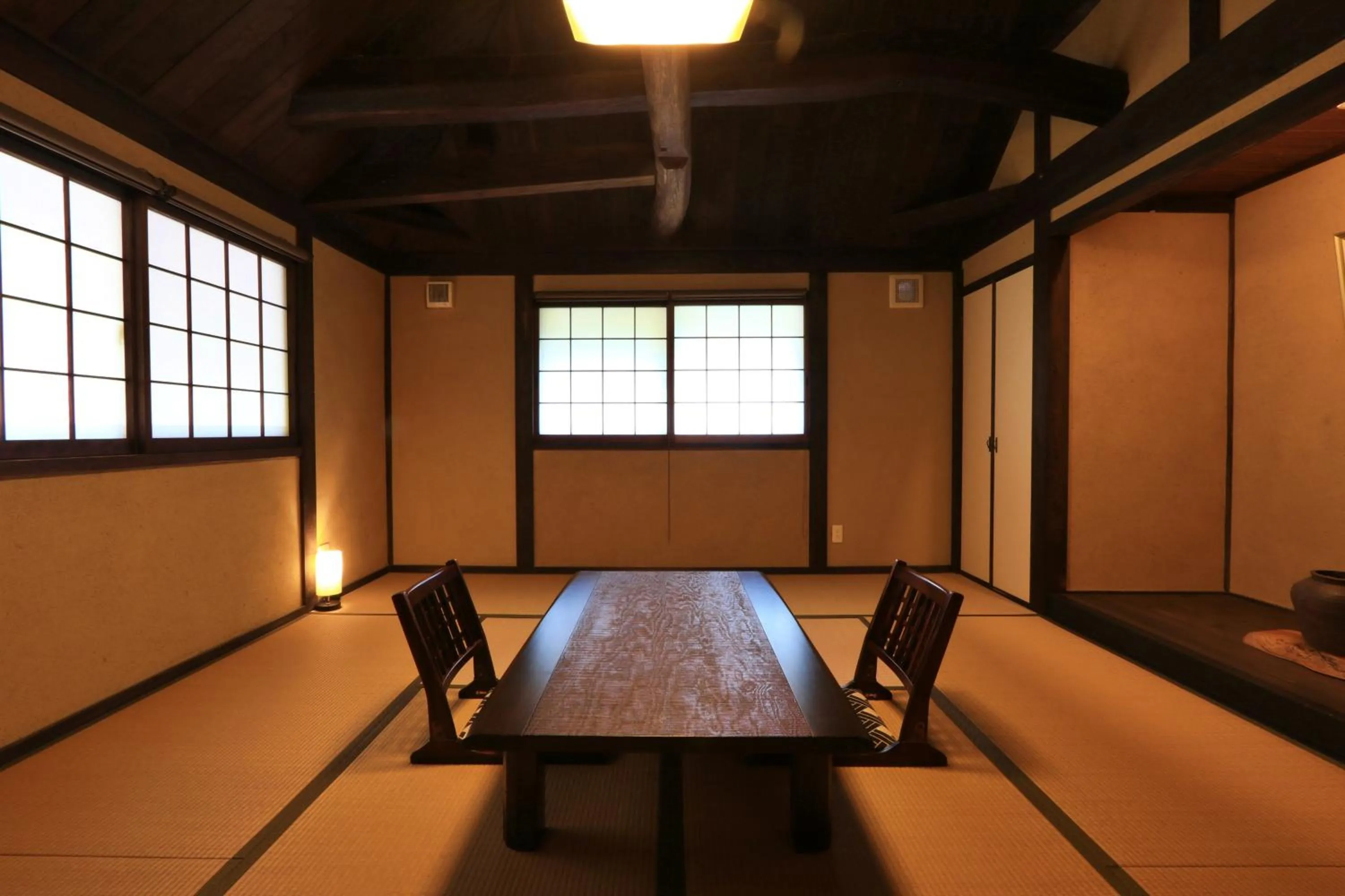 Photo of the whole room in Aunsanbo