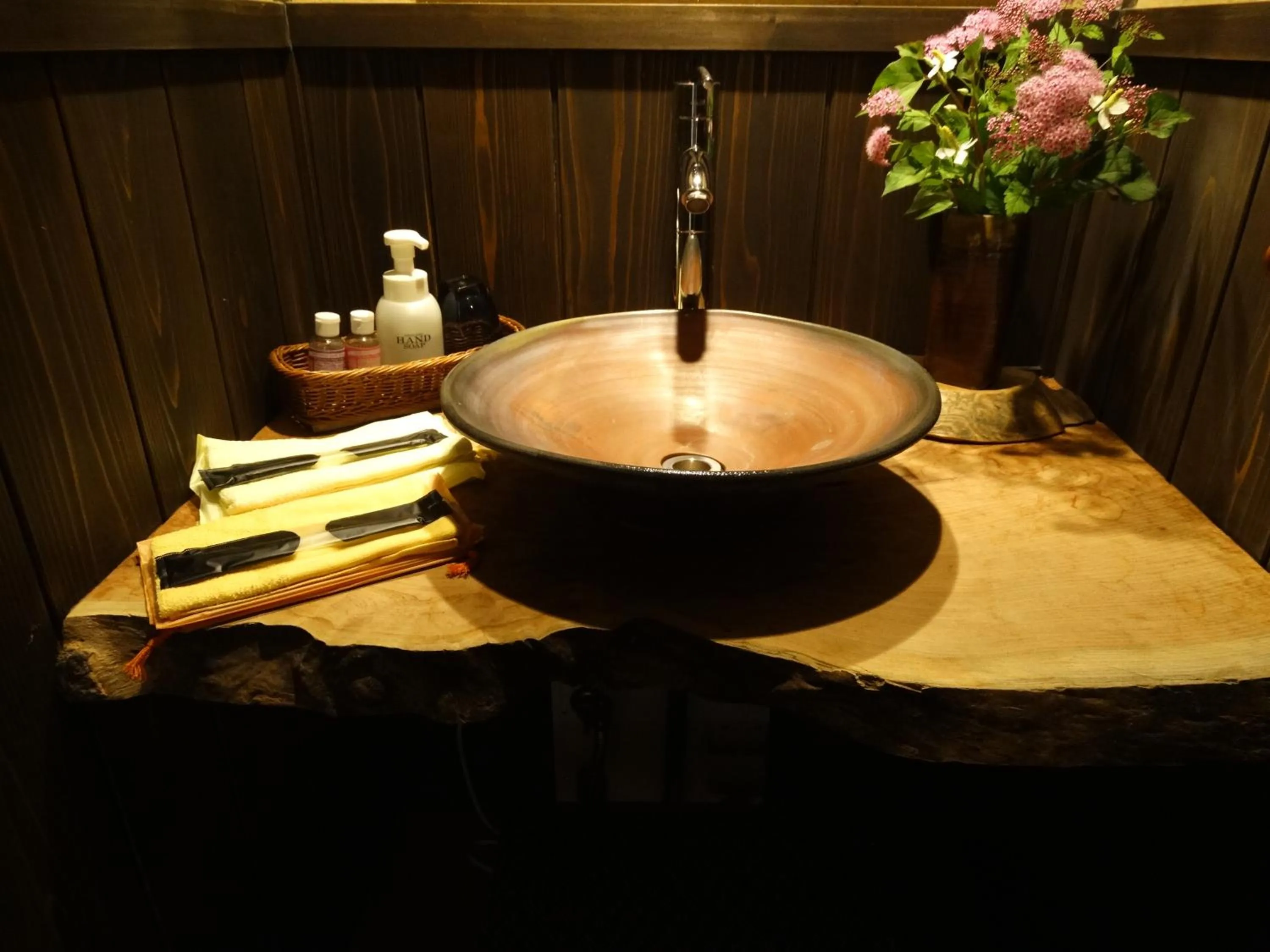 Restaurant/places to eat in Aunsanbo